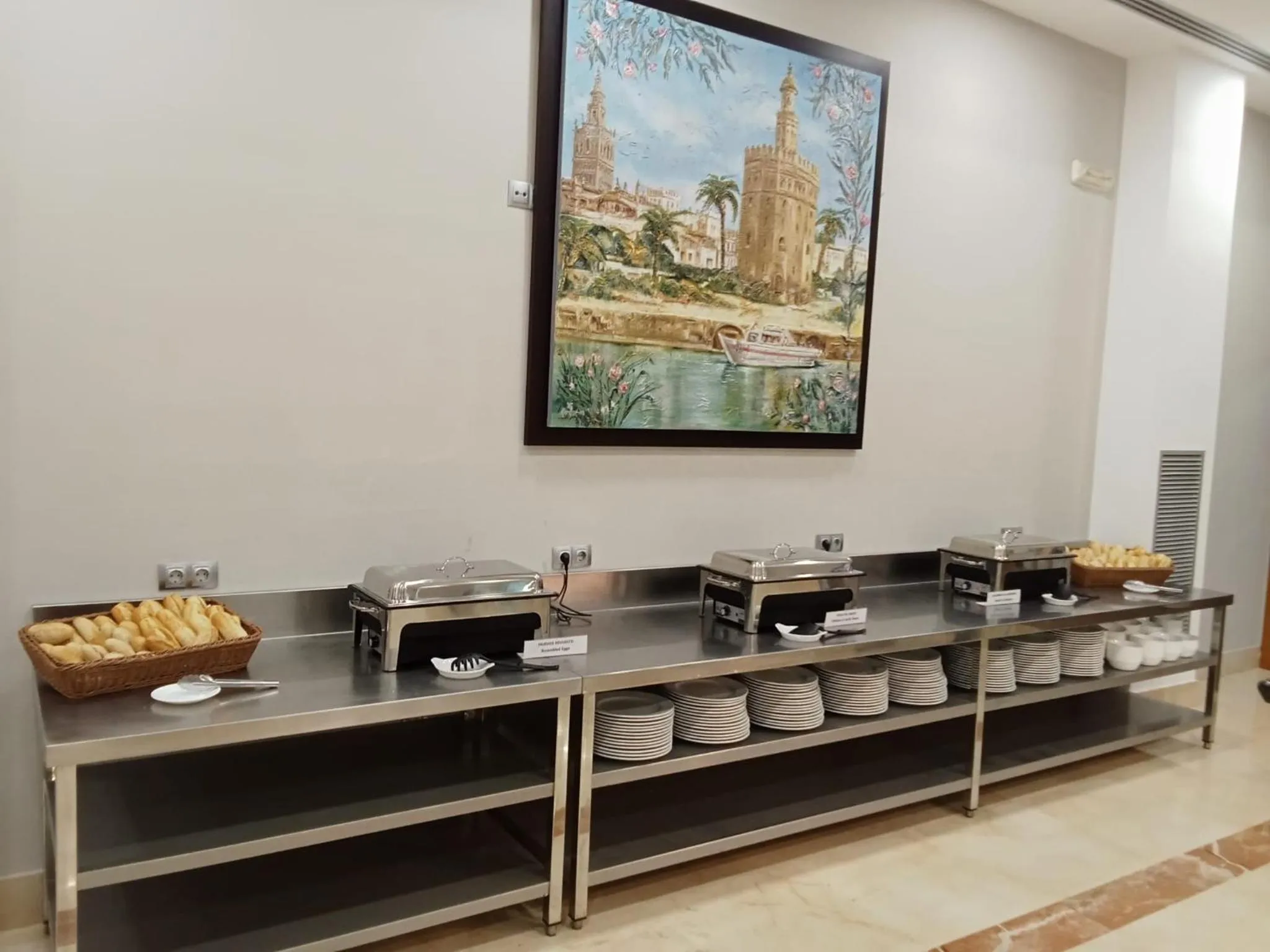 Restaurant/places to eat in Leflet Sanlucar