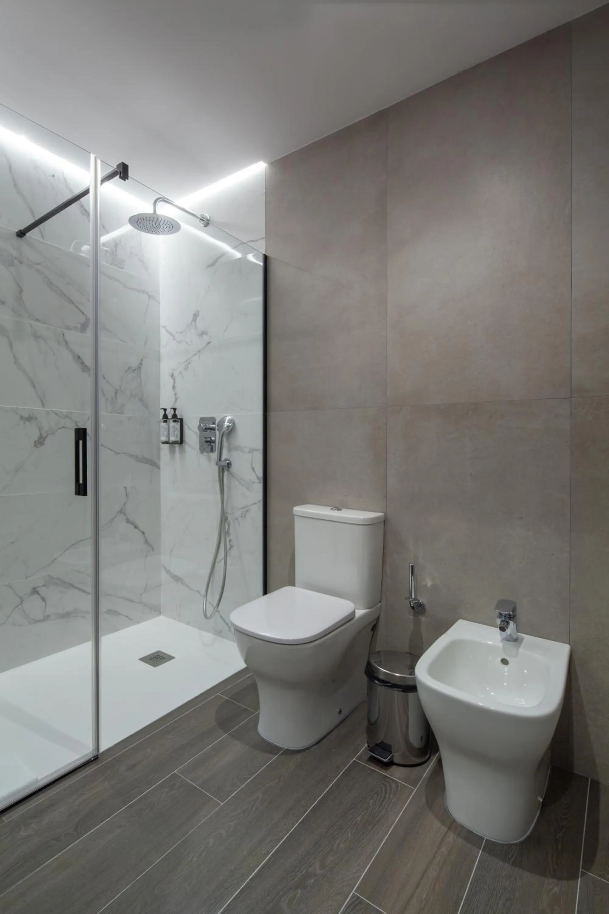 Toilet in Leflet Sanlucar