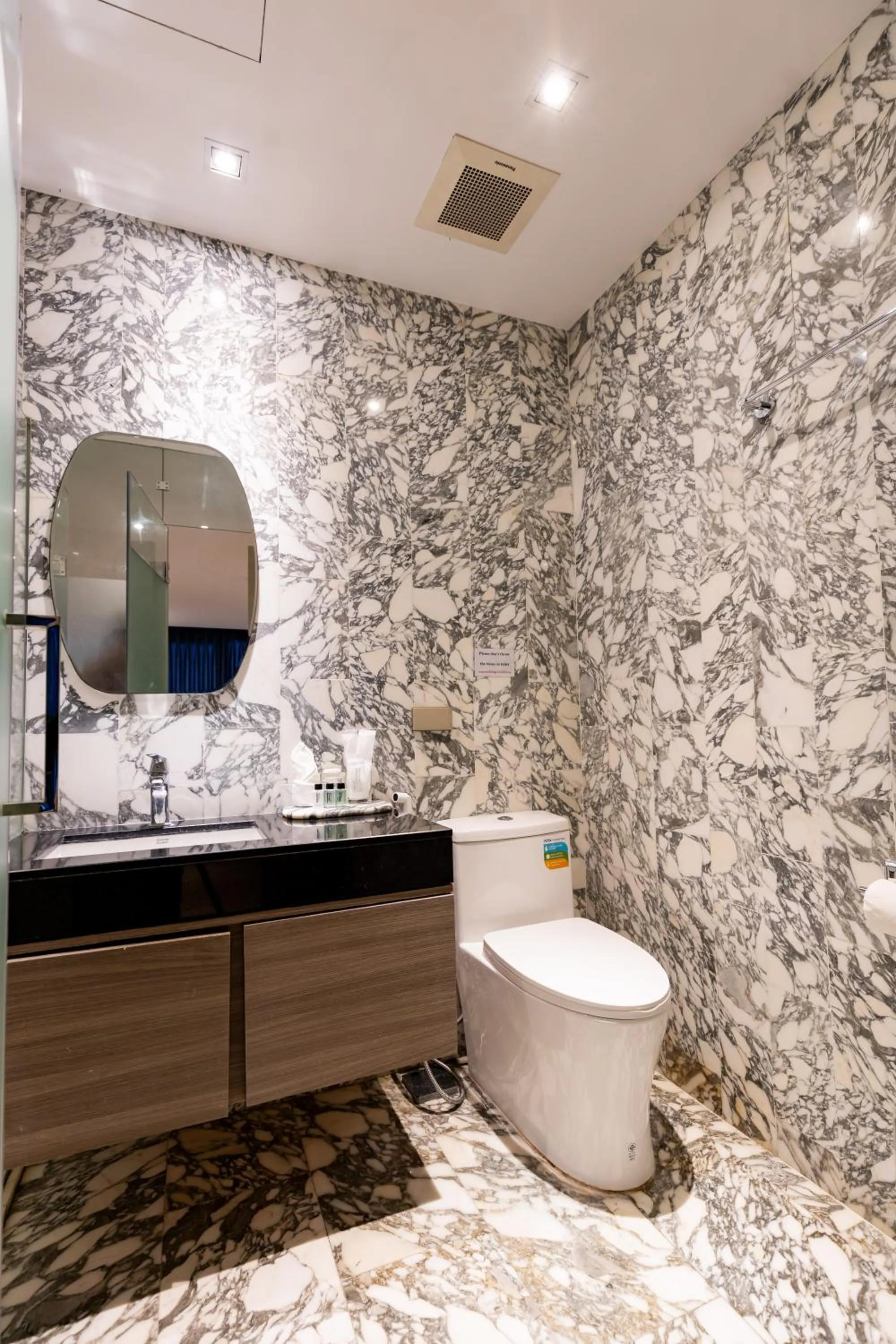 Sukhothai Residence Ruam Ruedi