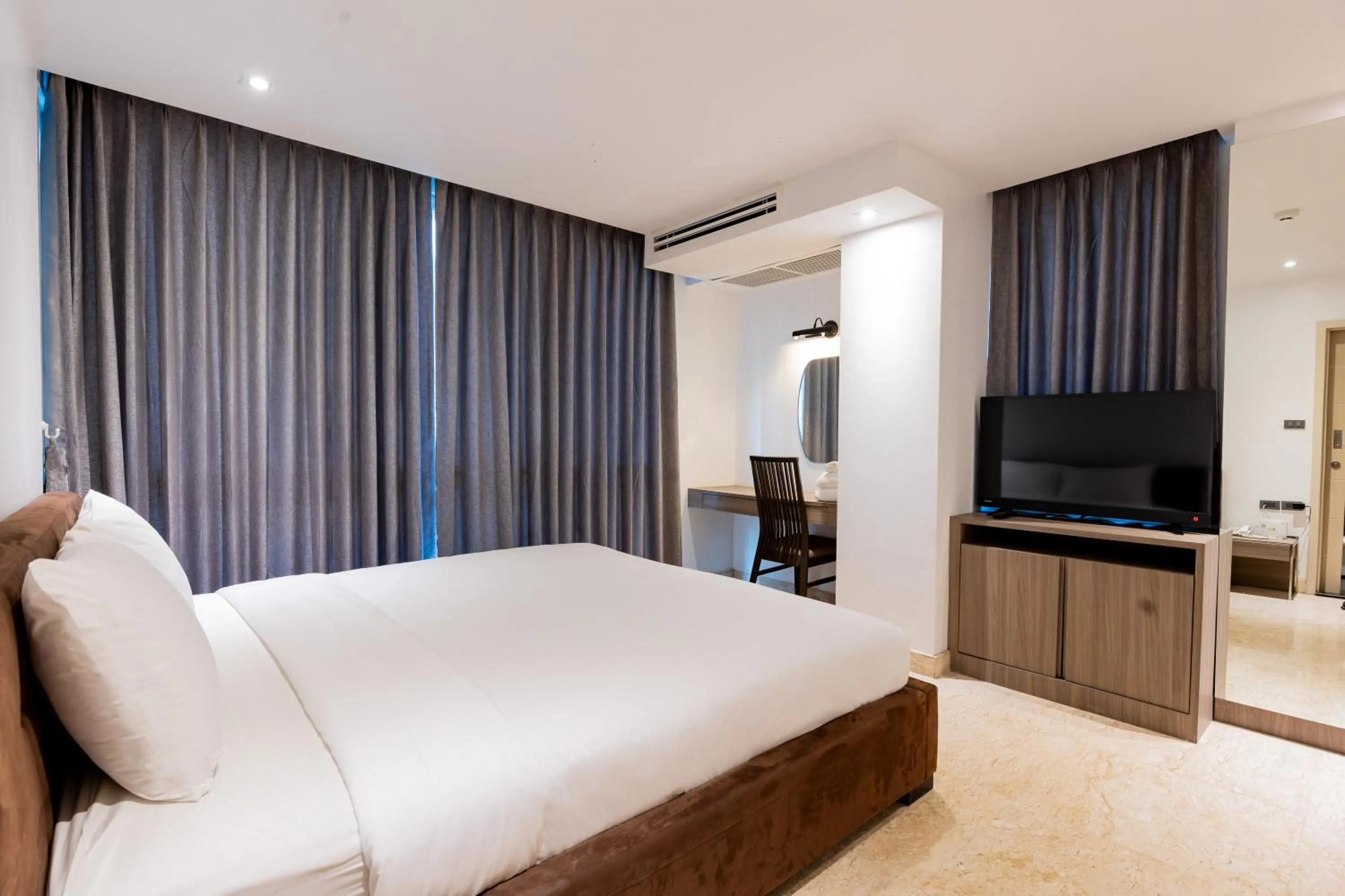 Bed in Sukhothai Residence Ruam Ruedi