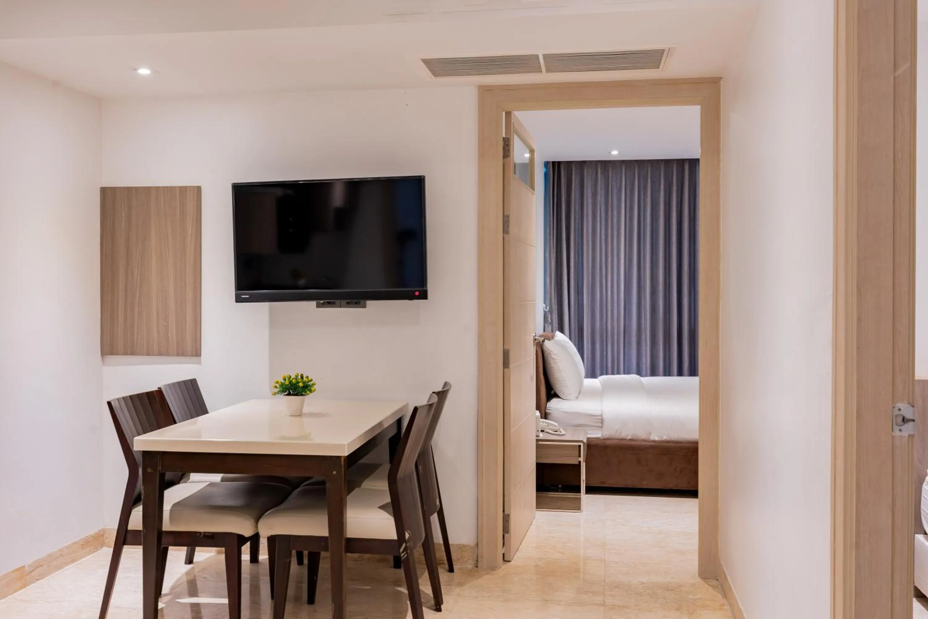 Bed in Sukhothai Residence Ruam Ruedi