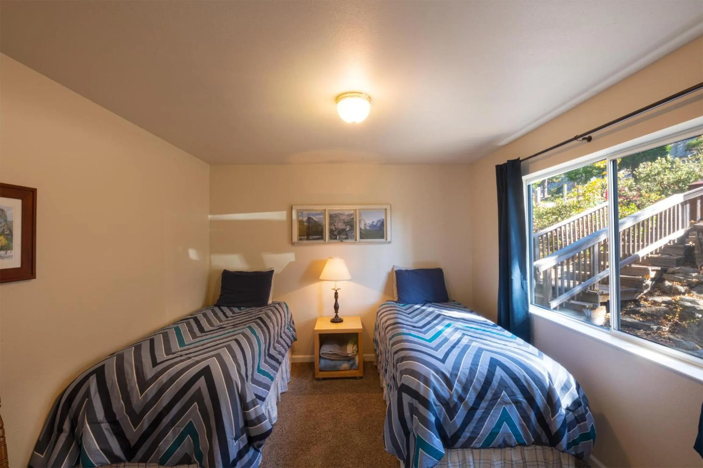 Bed in Yosemite Park Place