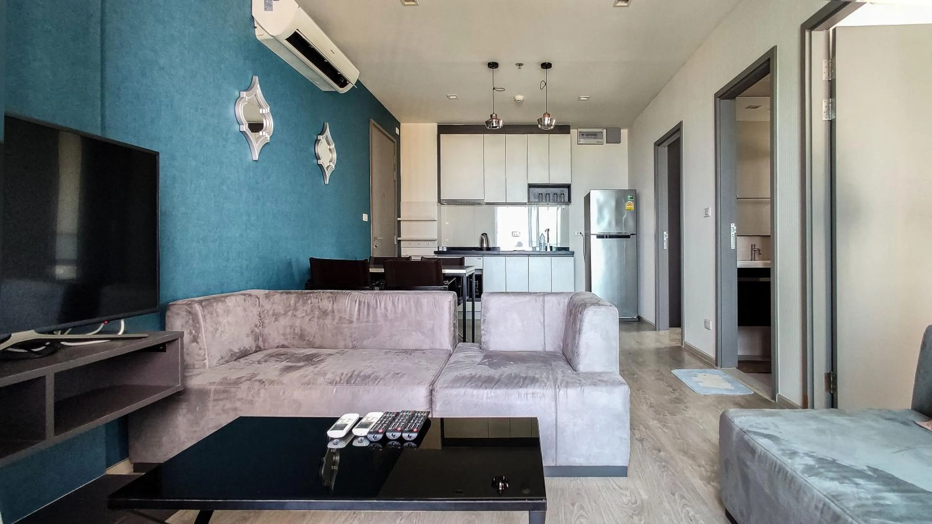 Photo of the whole room in Many Holiday The Base Condo