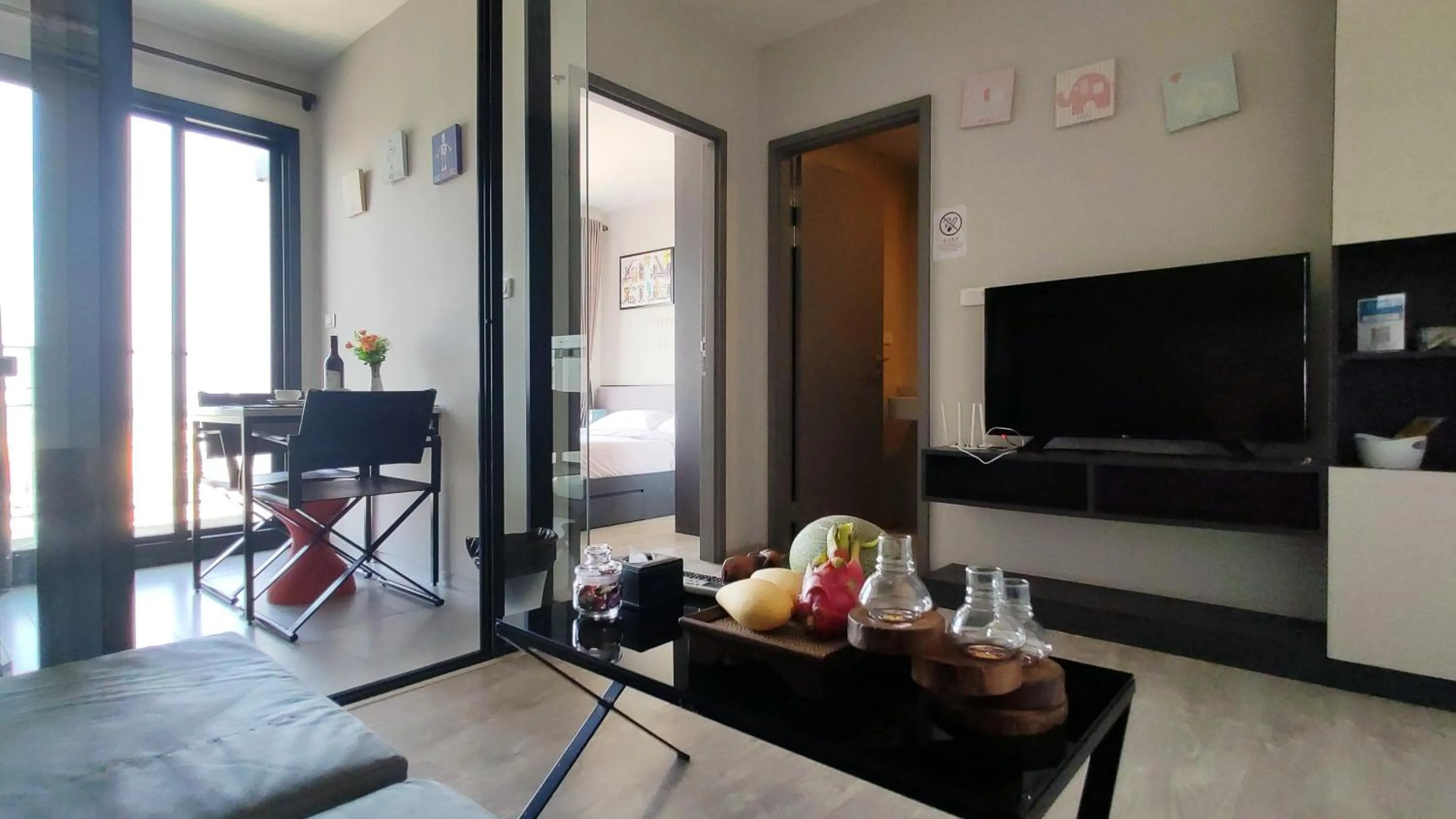 TV and multimedia in Many Holiday The Base Condo