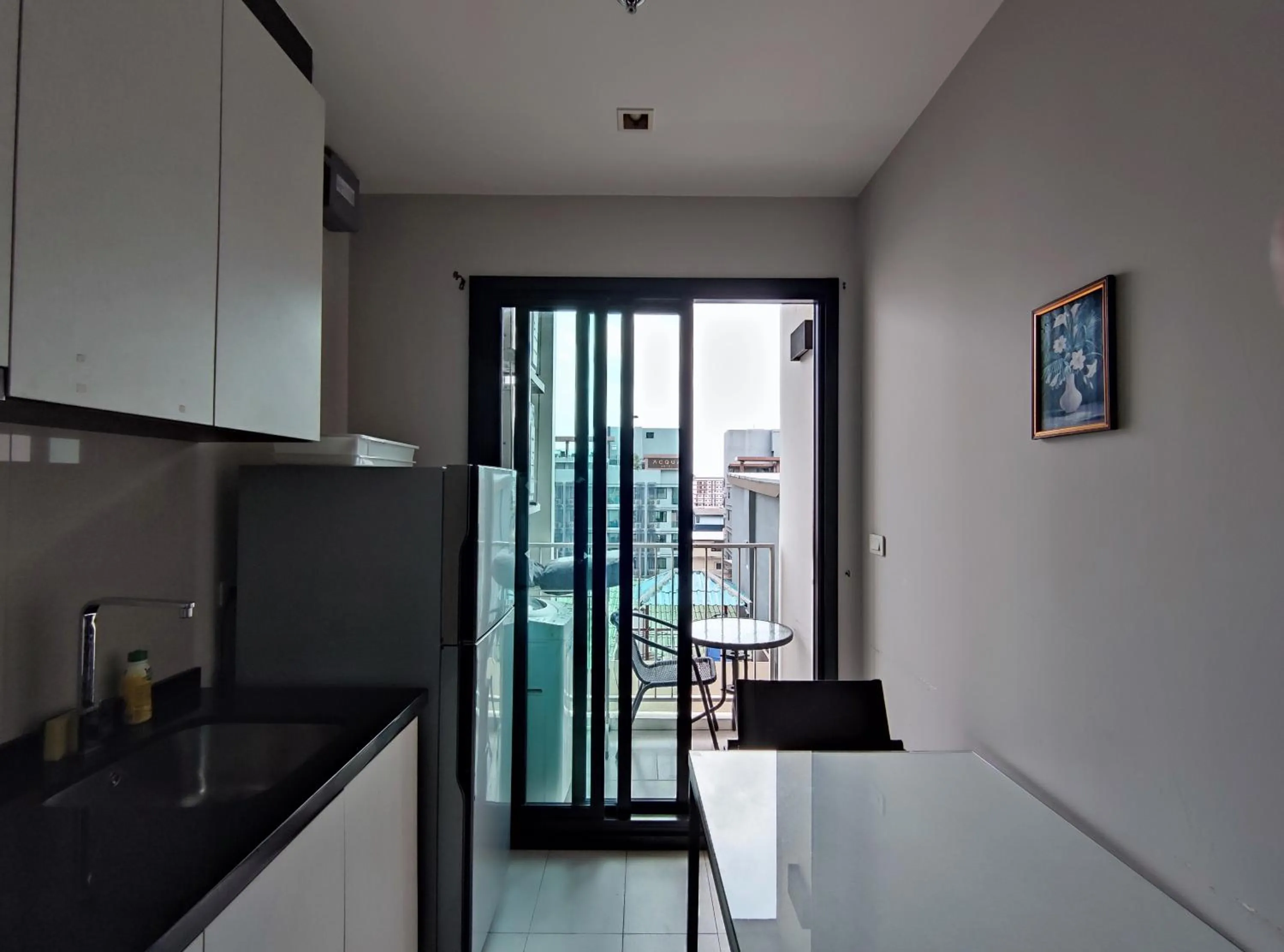 Kitchen or kitchenette in Many Holiday The Base Condo