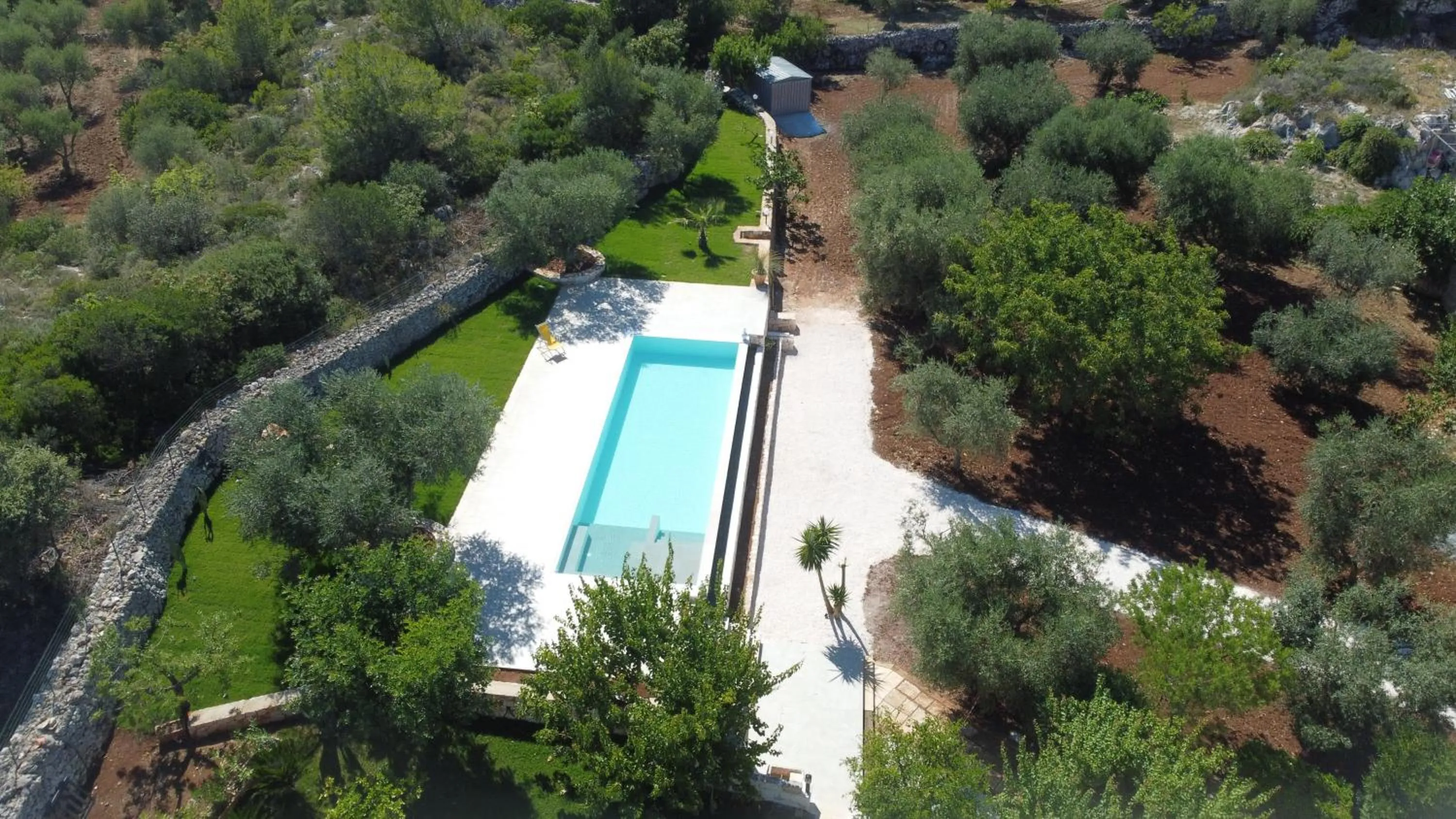 Swimming pool in Bed & Breakfast dei Colli