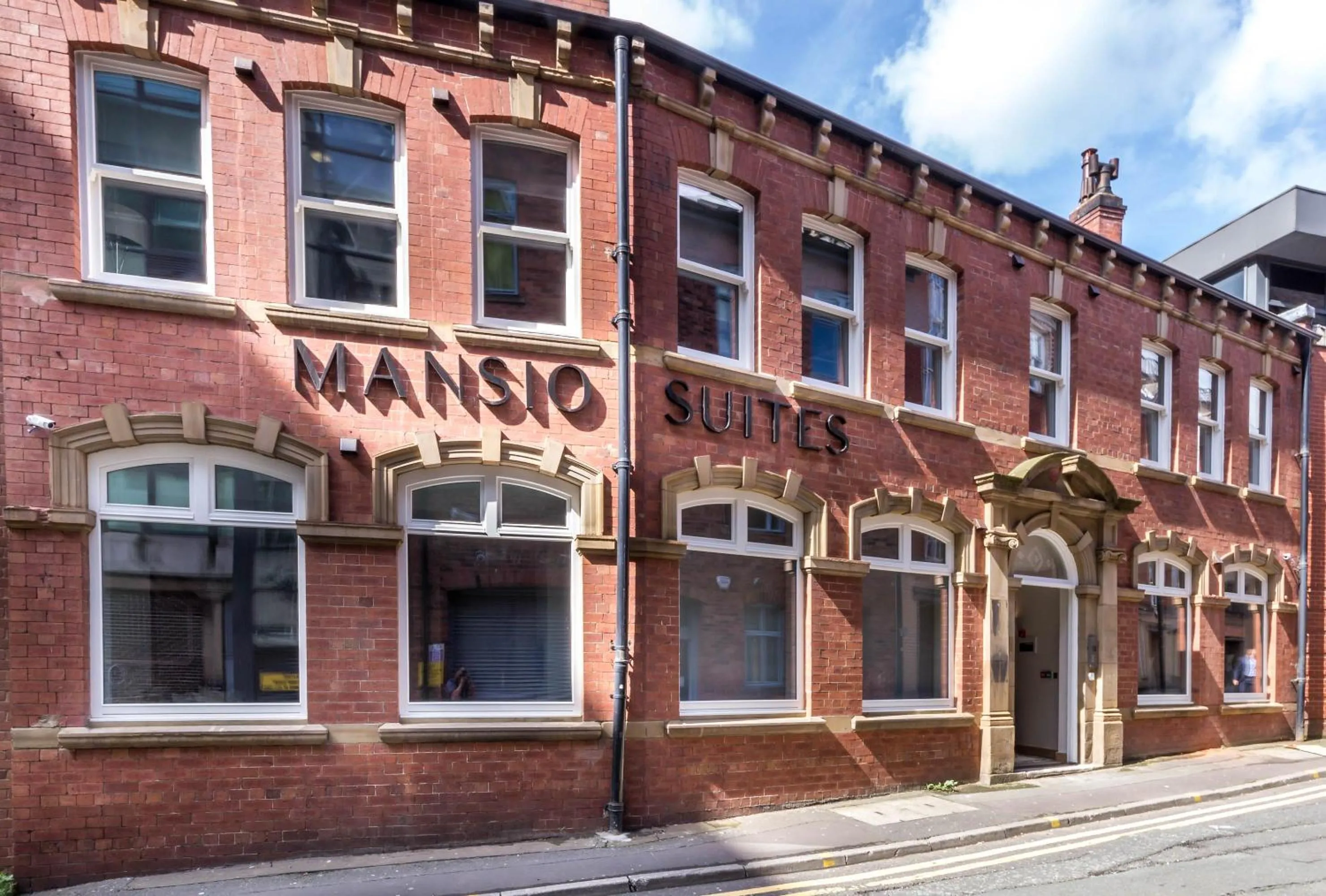 Property building in Mansio Suites Basinghall