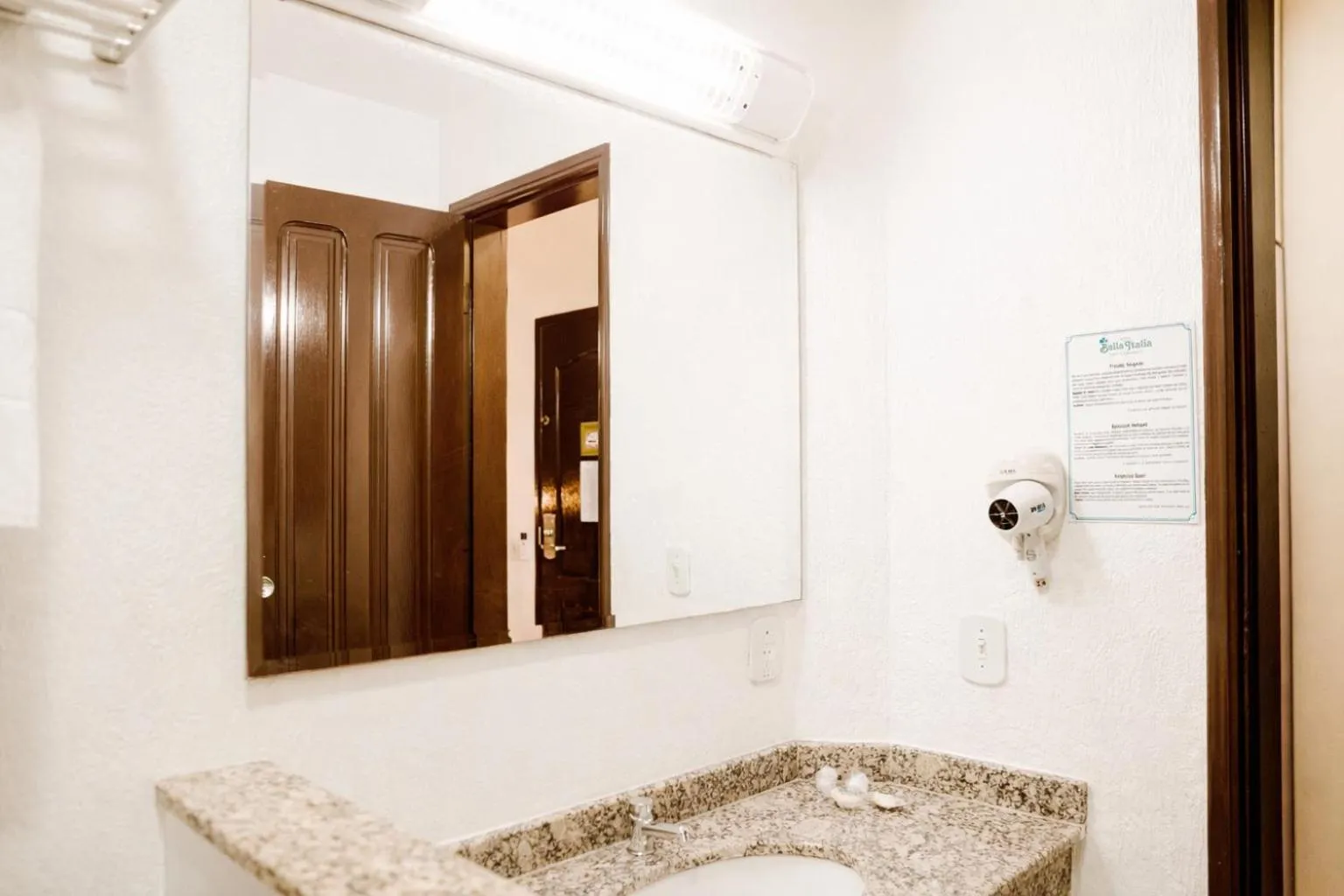 Bathroom in Aguas do Iguaçu Hotel Centro