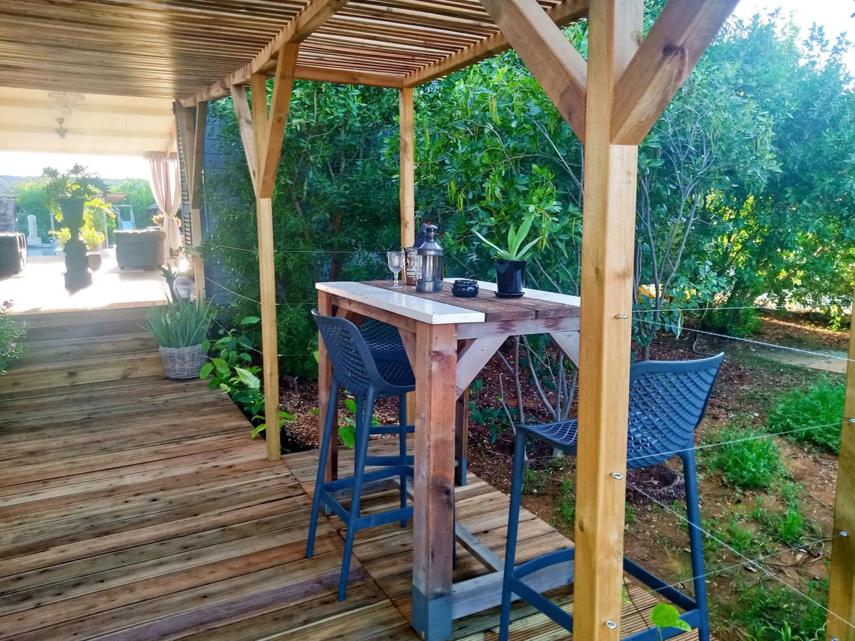 Decorative detail in Red Palm Village