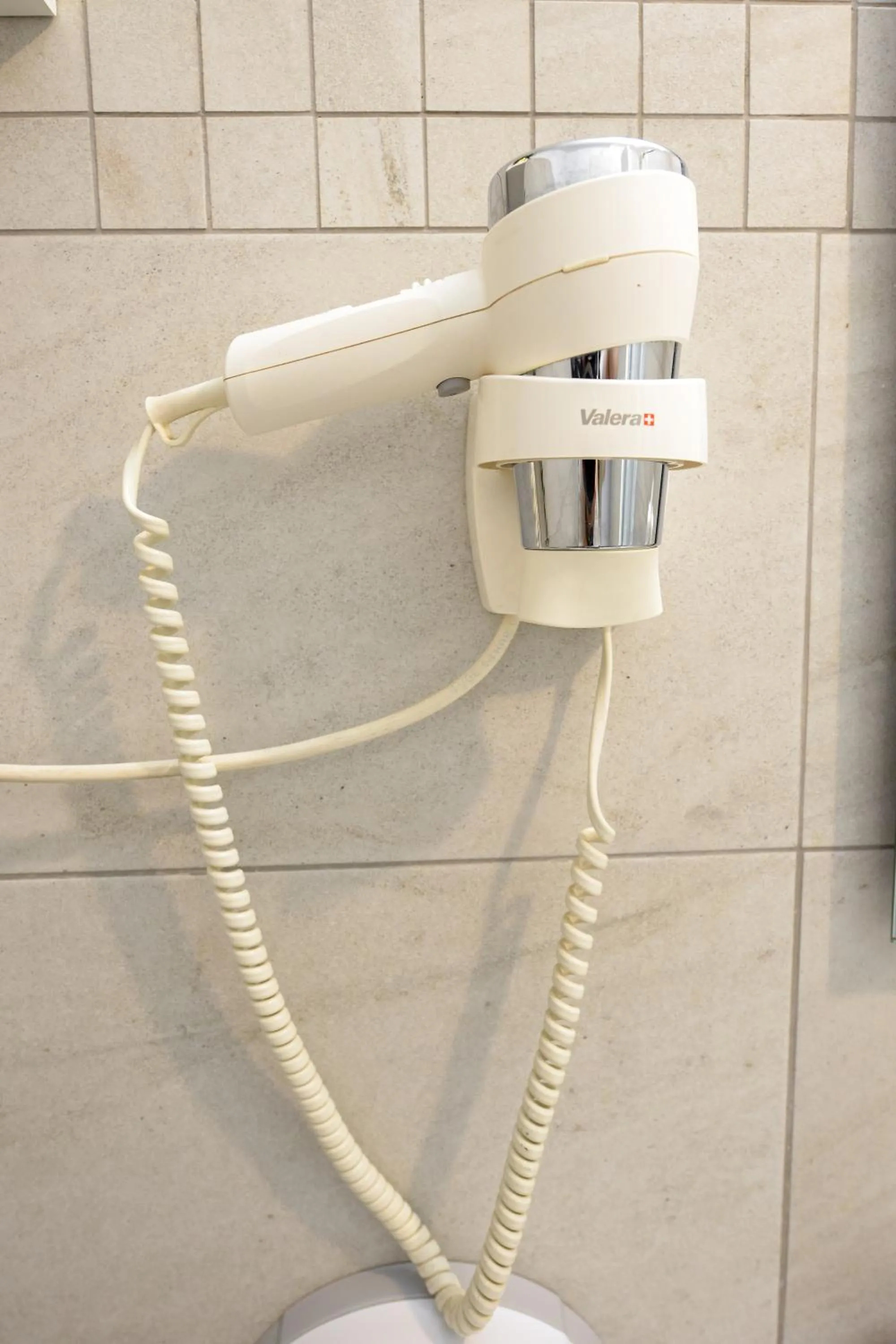 hair dryier in CityScape Bucharest