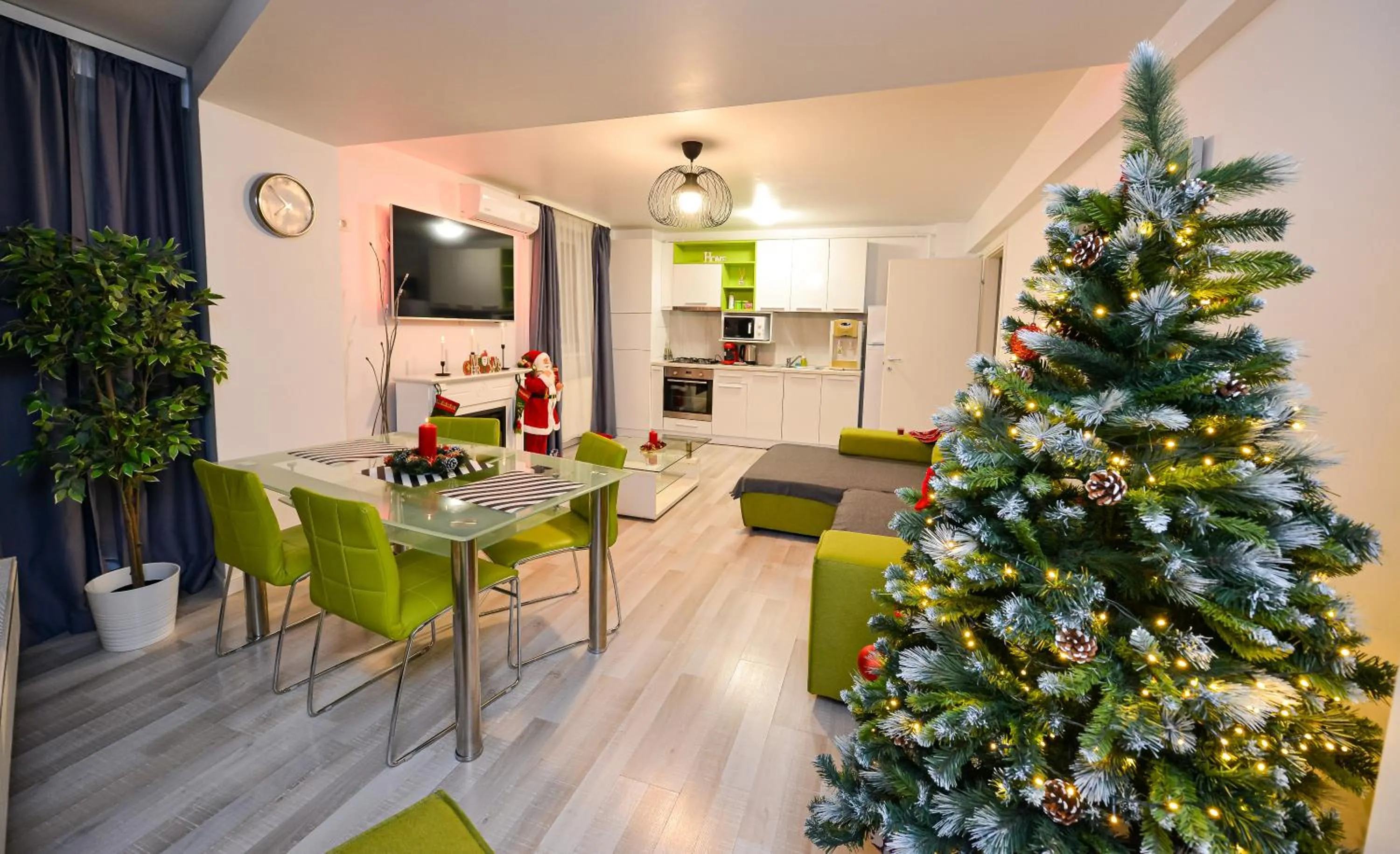 TV and multimedia in CityScape Bucharest