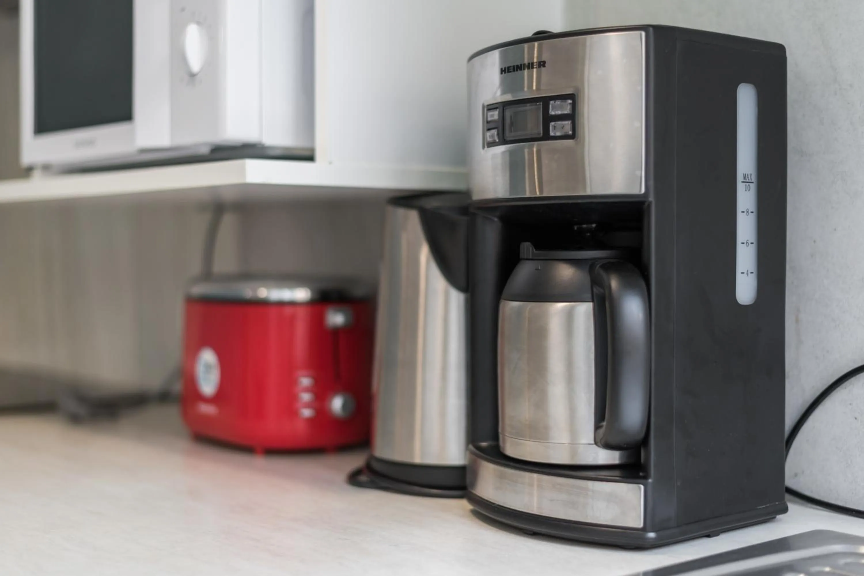 Coffee/tea facilities in CityScape Bucharest