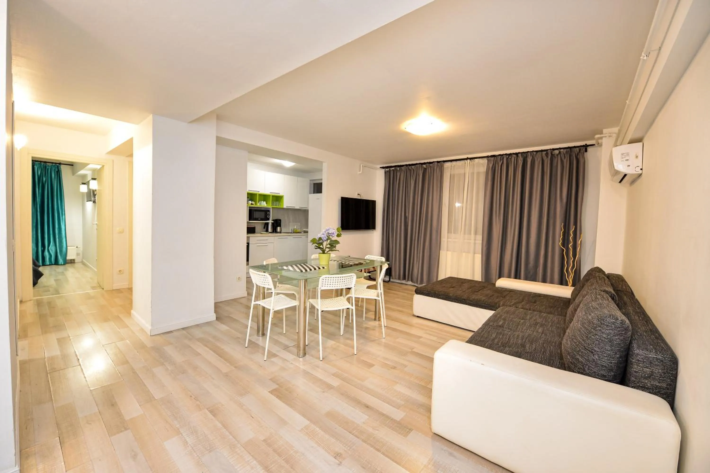 TV and multimedia in CityScape Bucharest