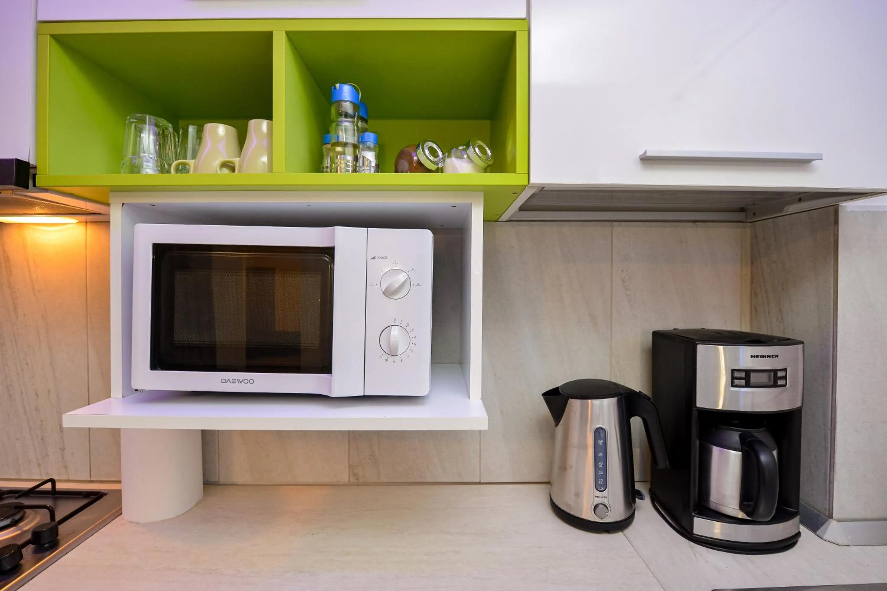 Coffee/tea facilities in CityScape Bucharest