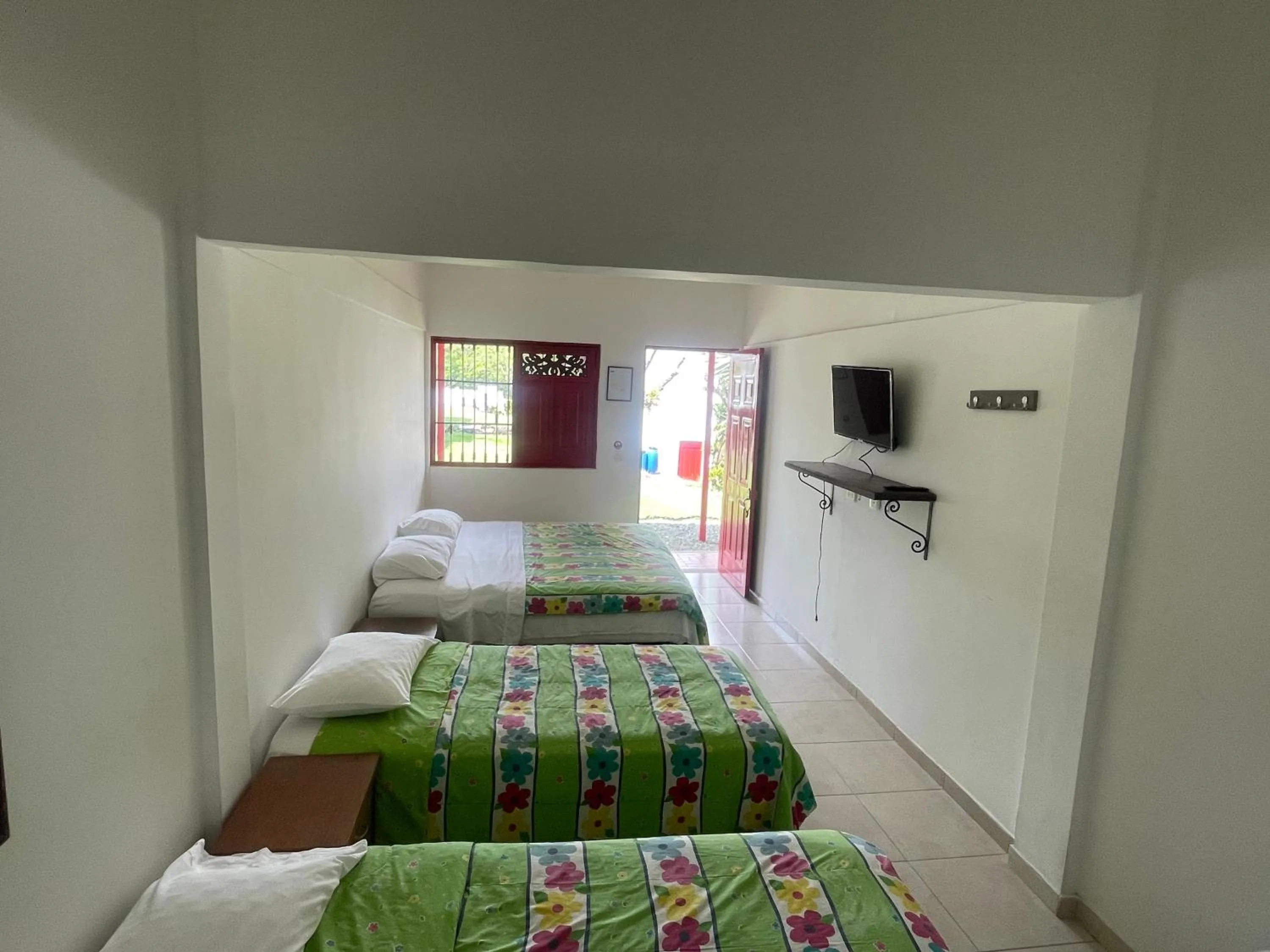 Photo of the whole room, Bed in Finca Hotel Santana Campestre Quindio