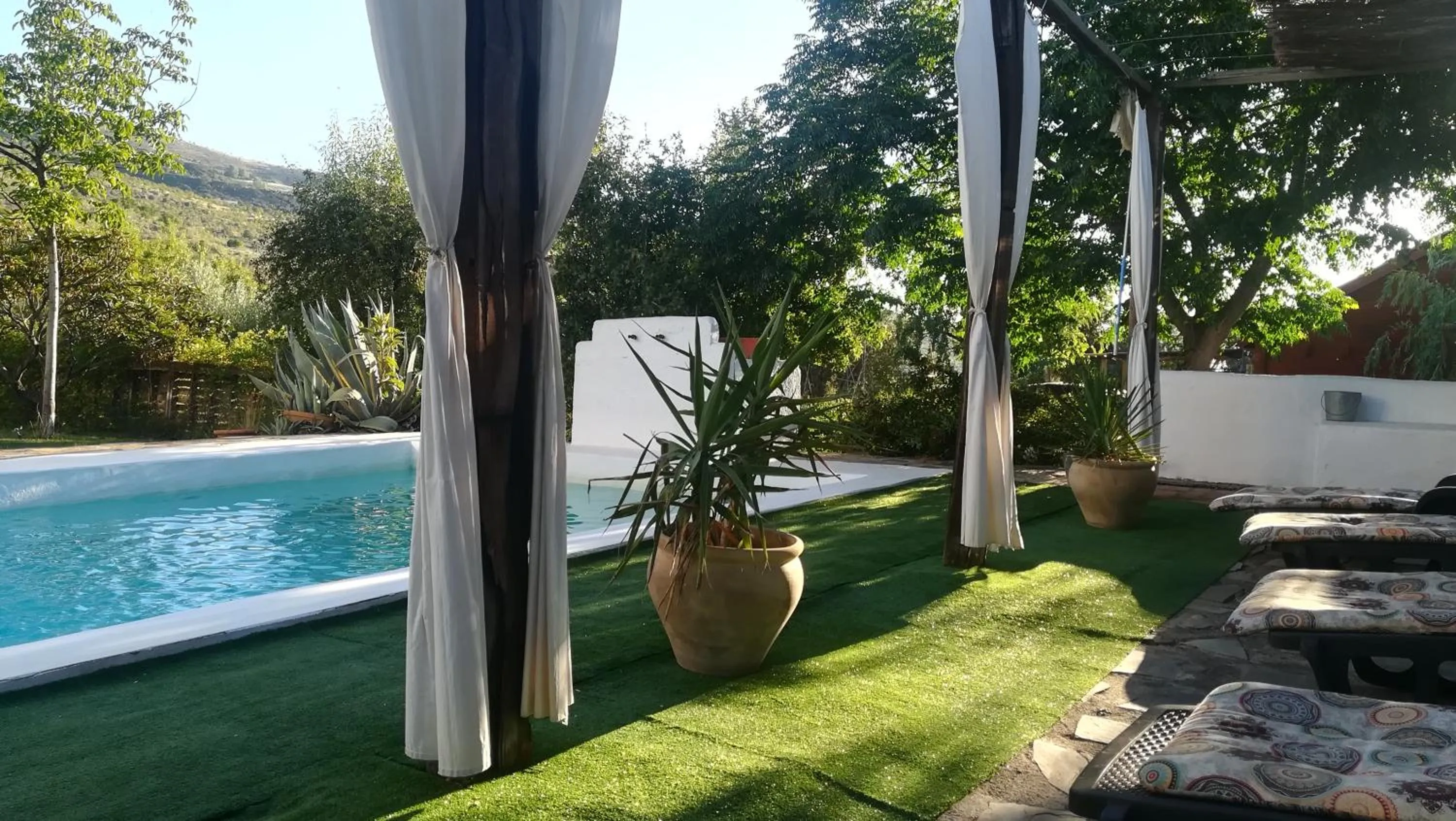 Swimming pool in Hotel Finca Aldabra