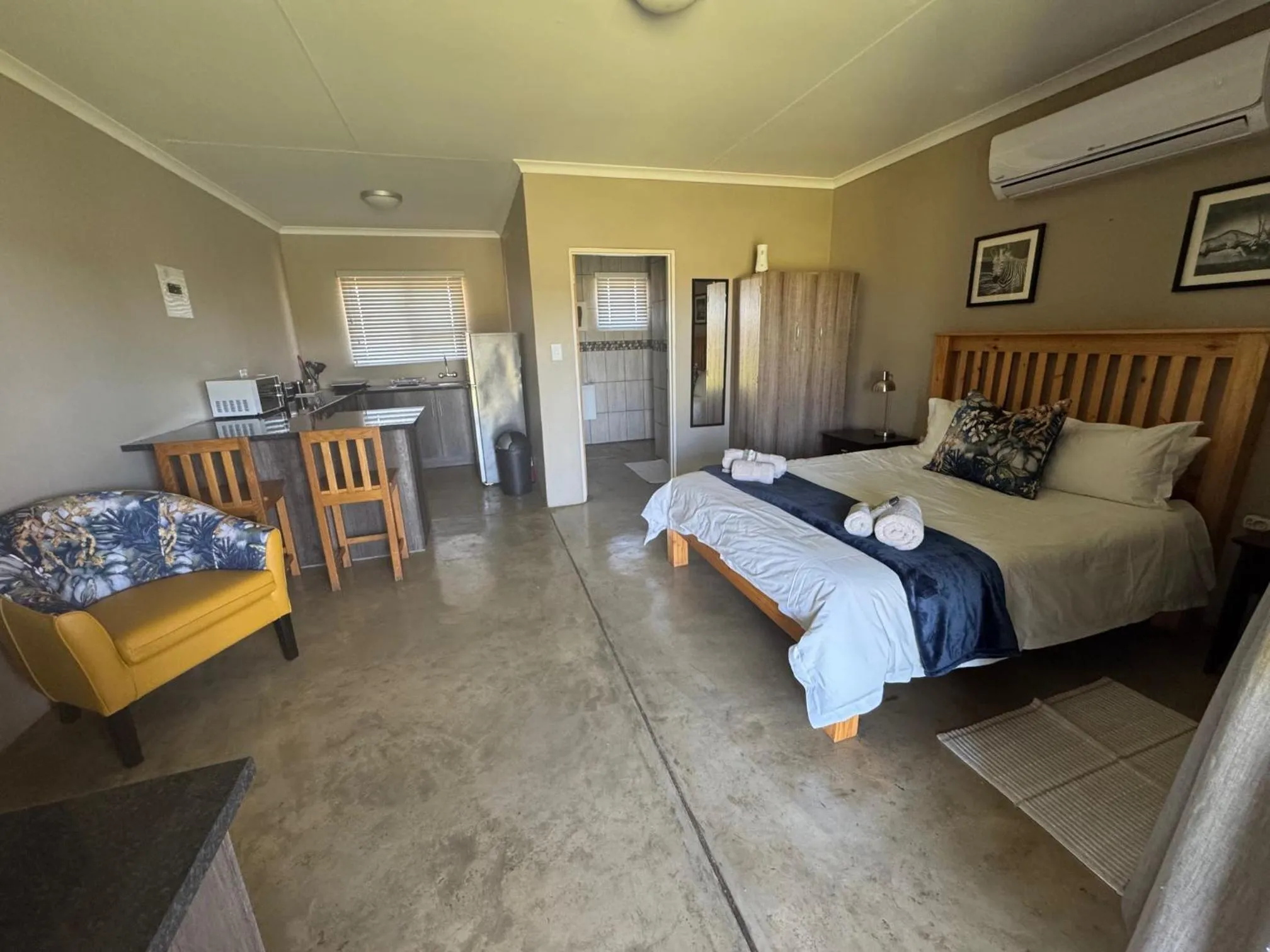 Bed in Lake Grappa Guestfarm