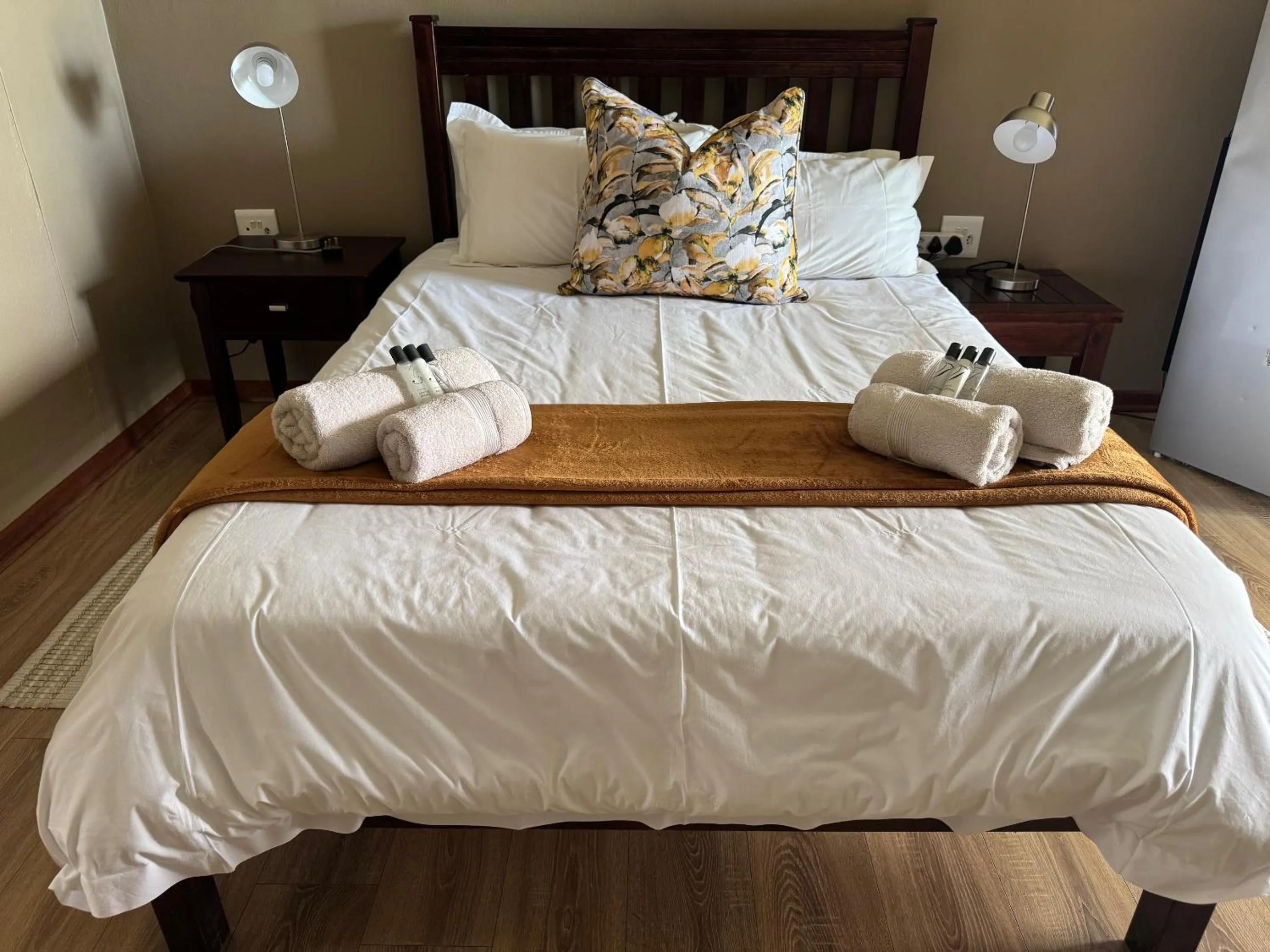 Bed in Lake Grappa Guestfarm