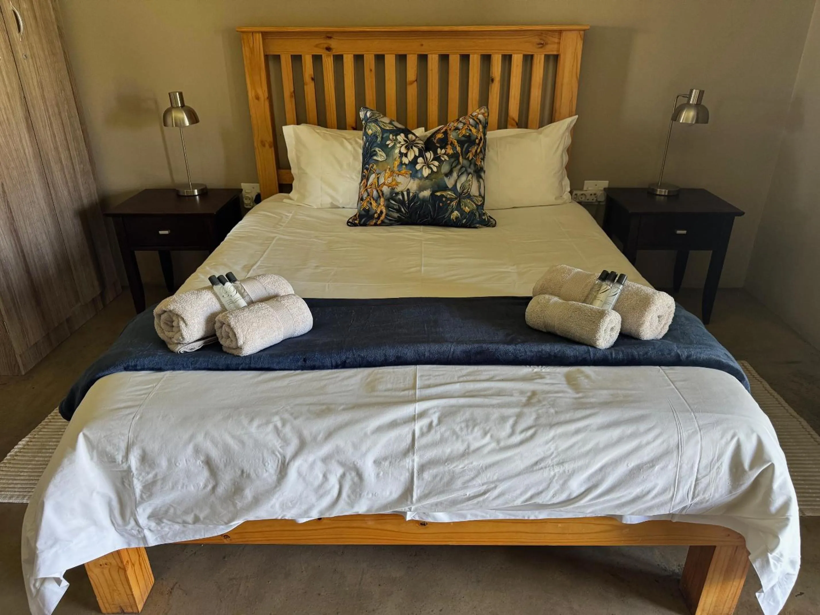 Bed in Lake Grappa Guestfarm