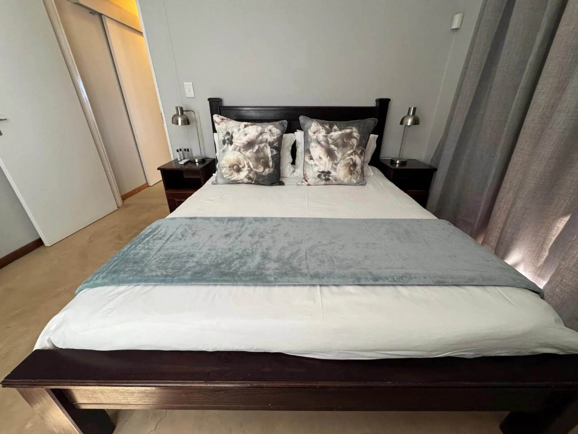 Bed in Lake Grappa Guestfarm