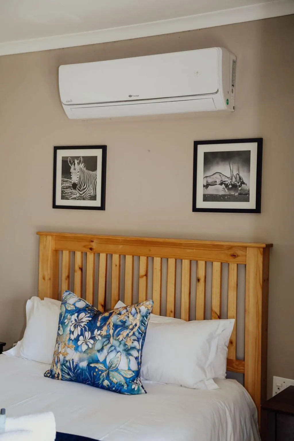 Bed in Lake Grappa Guestfarm