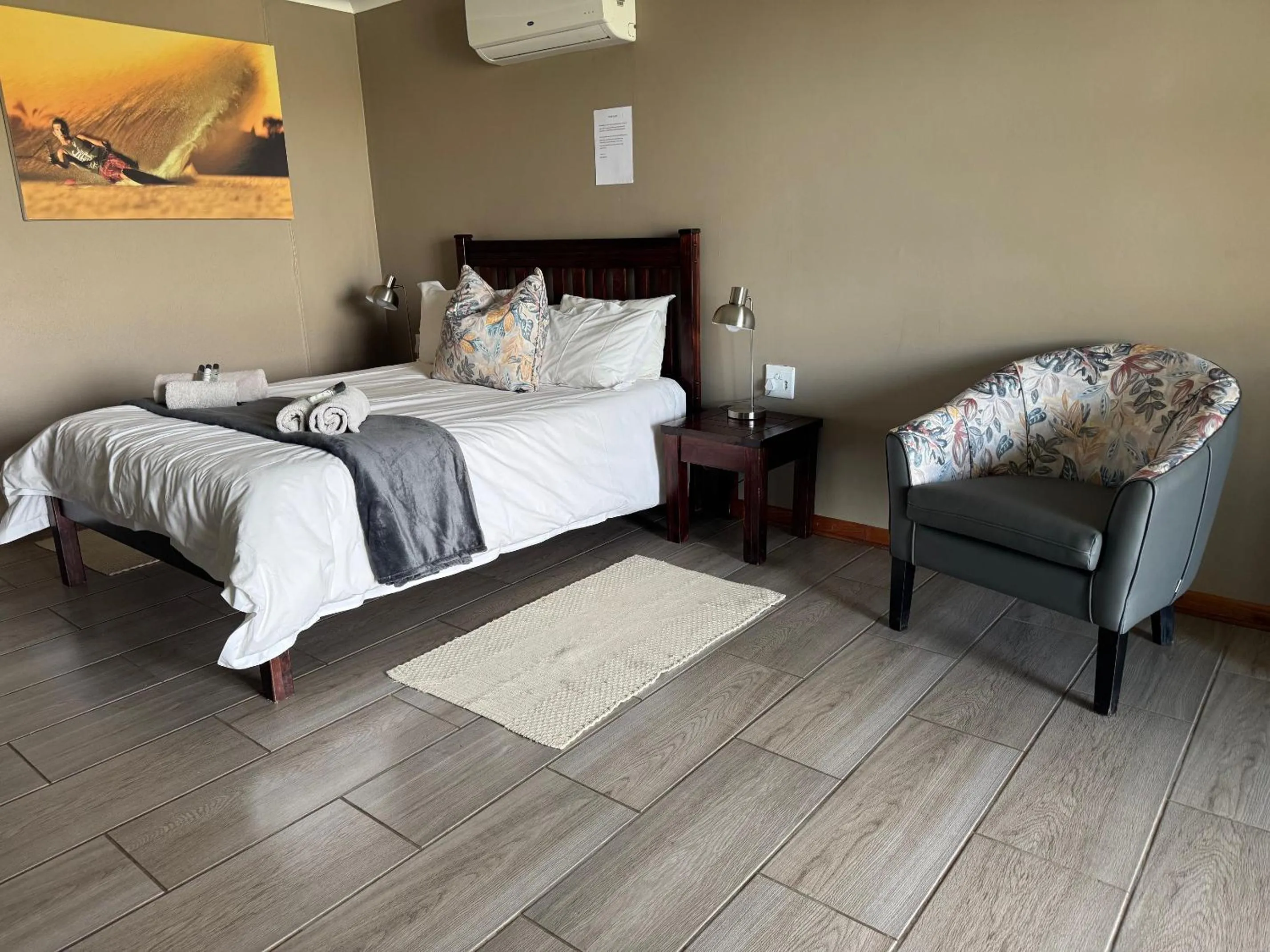 Bed in Lake Grappa Guestfarm