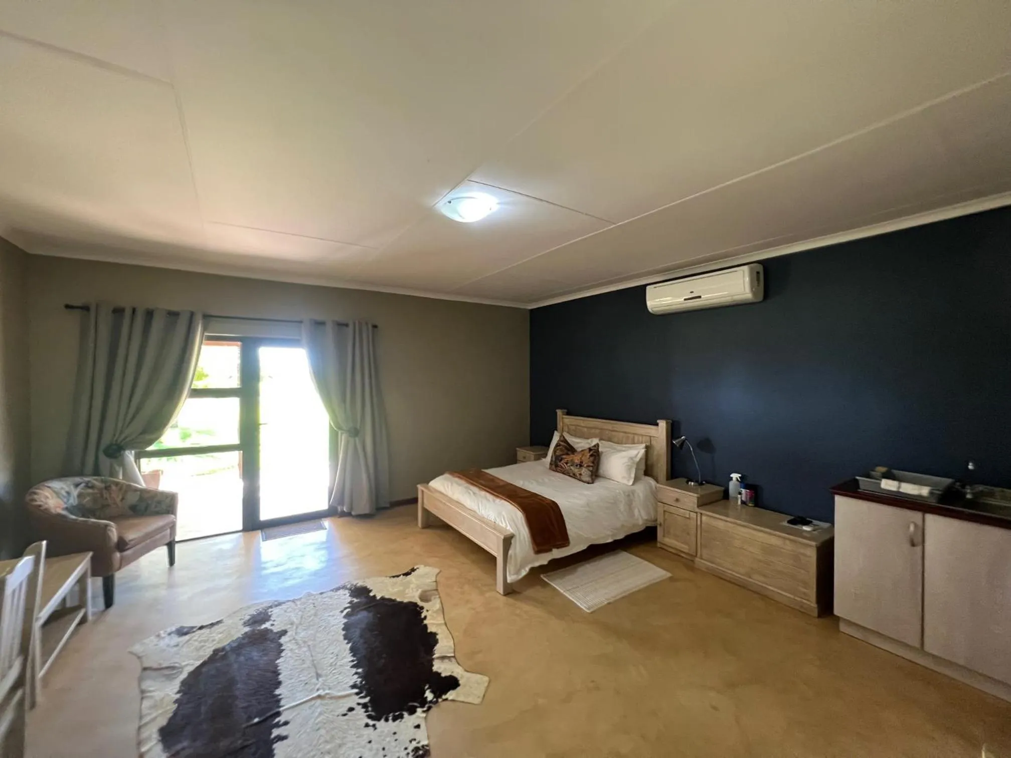 Bed in Lake Grappa Guestfarm