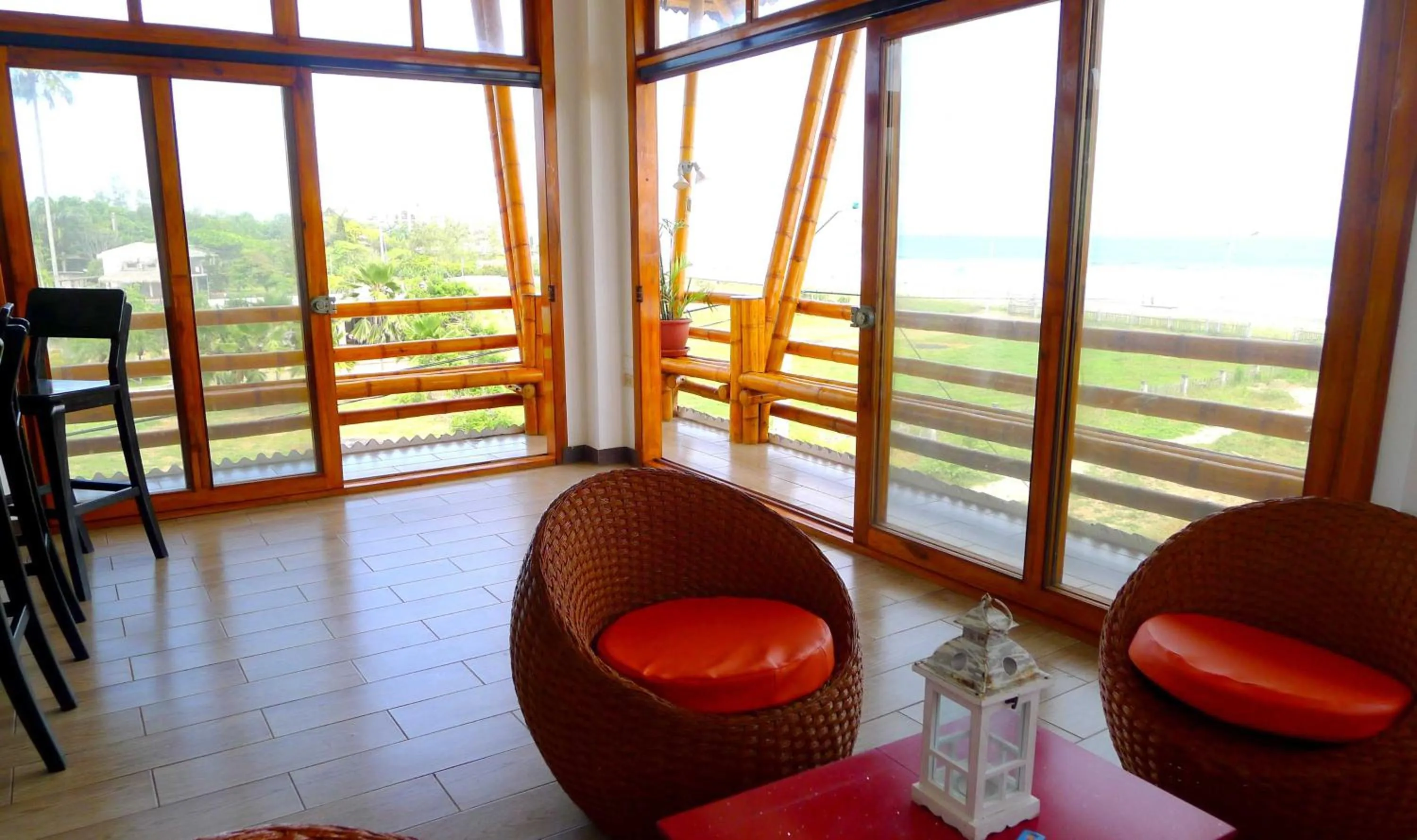 Communal lounge/ TV room in Hotel Sotavento