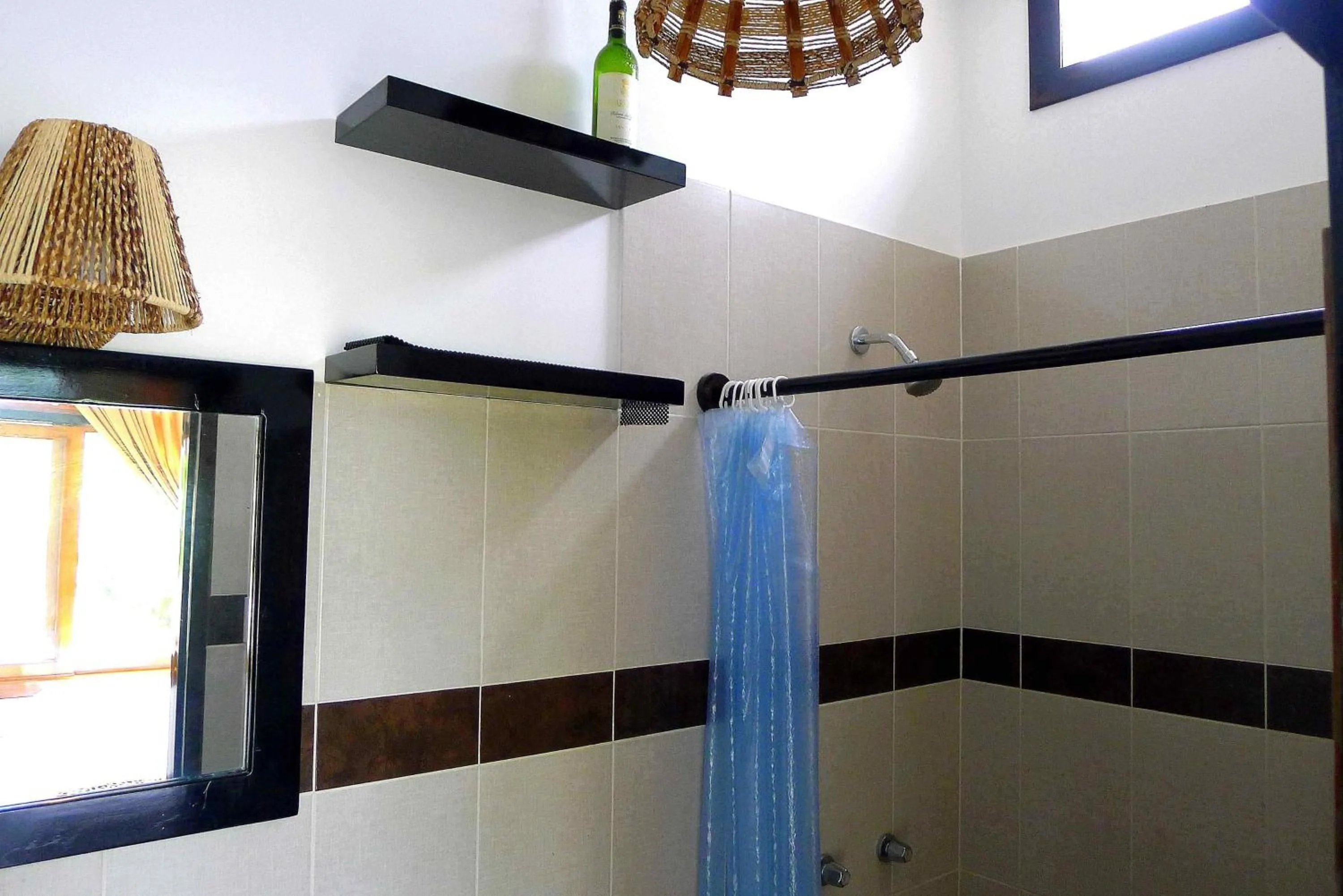 Shower in Hotel Sotavento