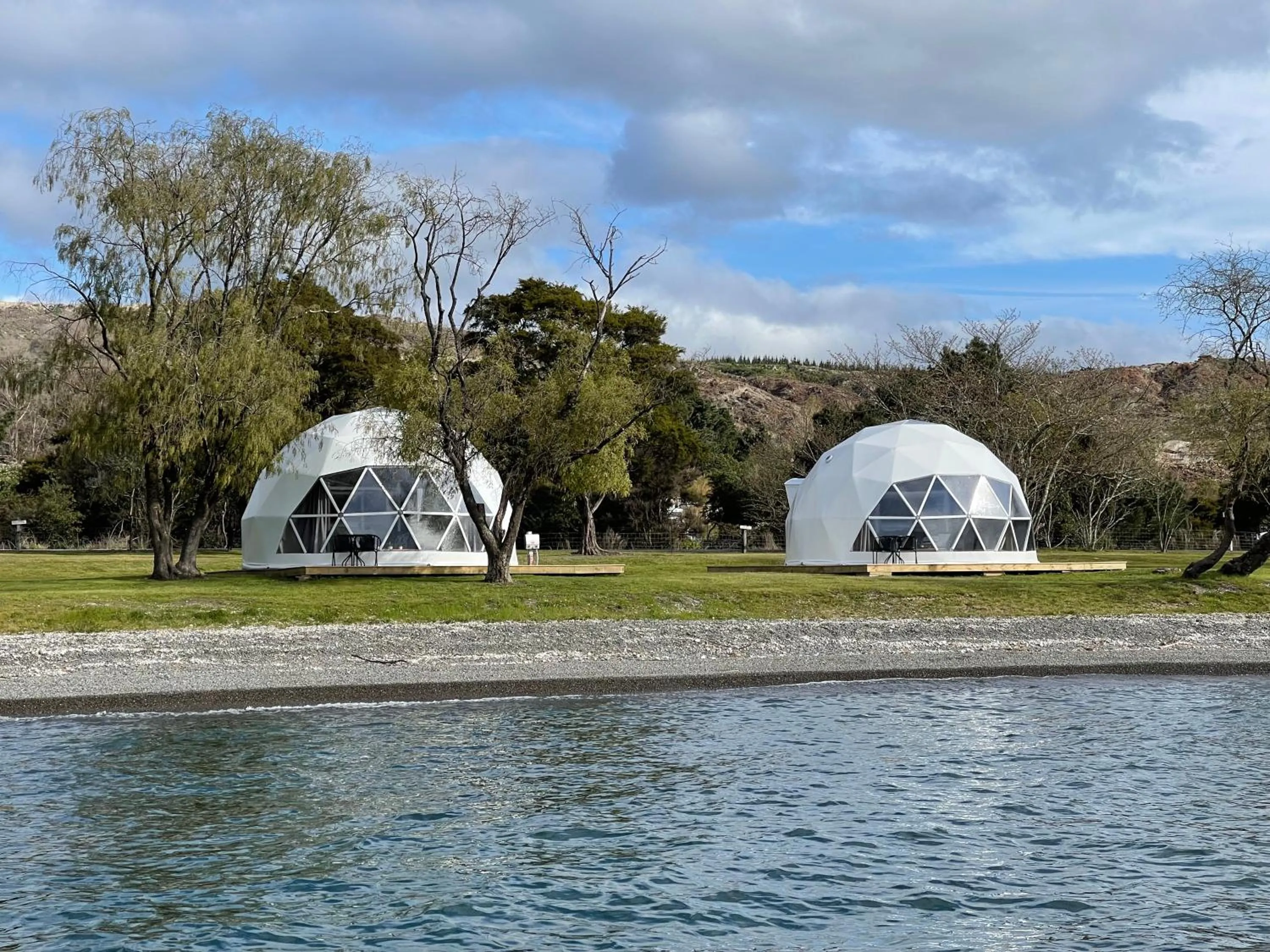 Natural landscape in Motutere Bay TOP 10 Holiday Park