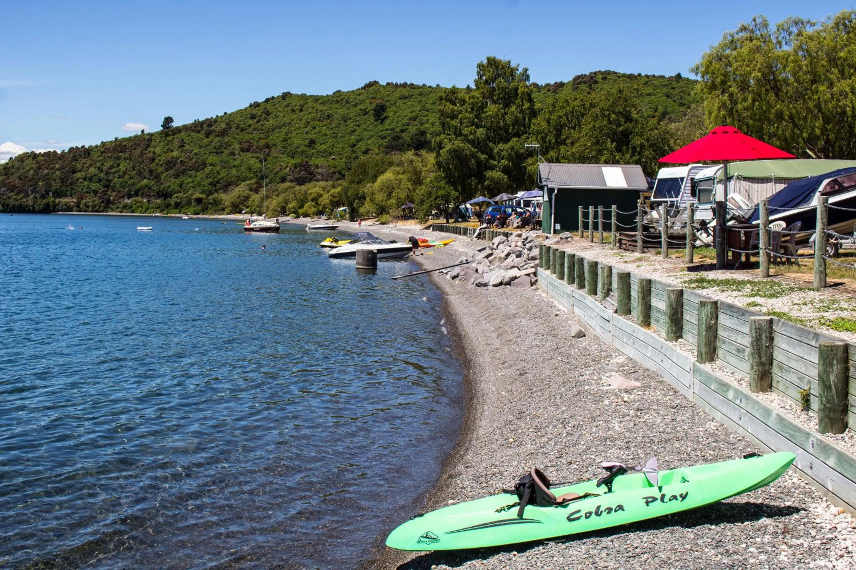 Fishing in Motutere Bay TOP 10 Holiday Park