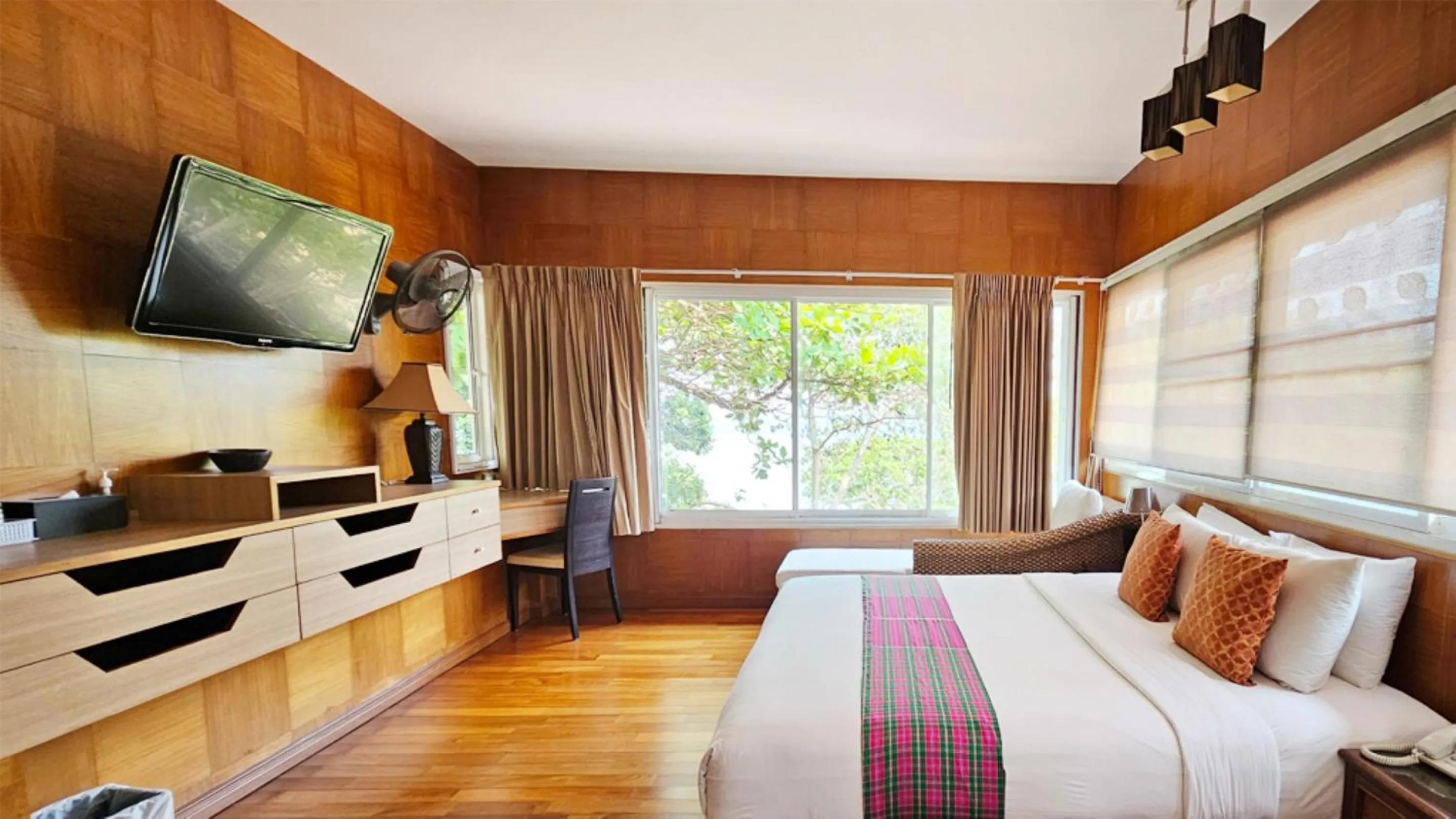 Bed in Birds and Bees Resort