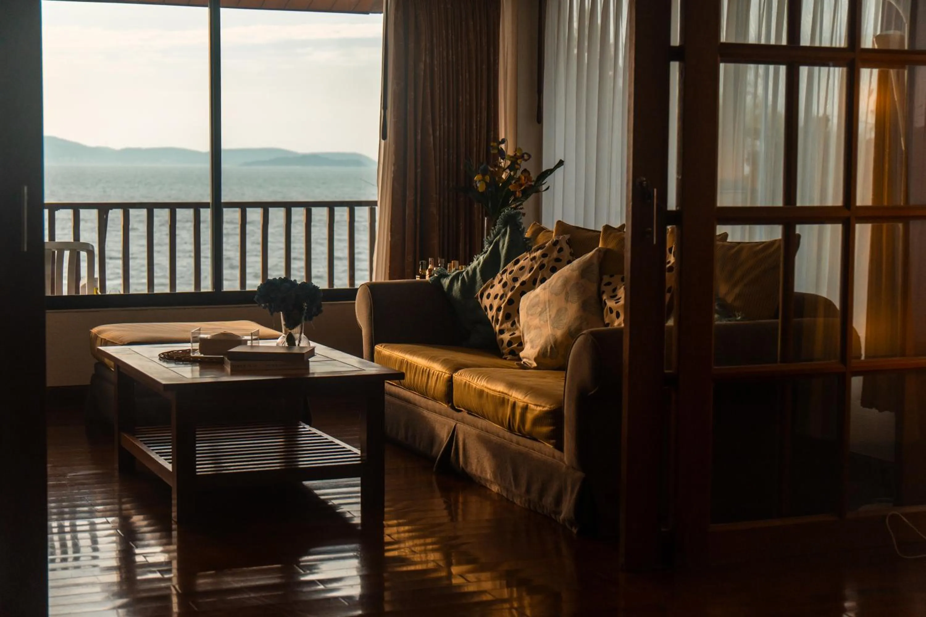 Seating area in Birds and Bees Resort