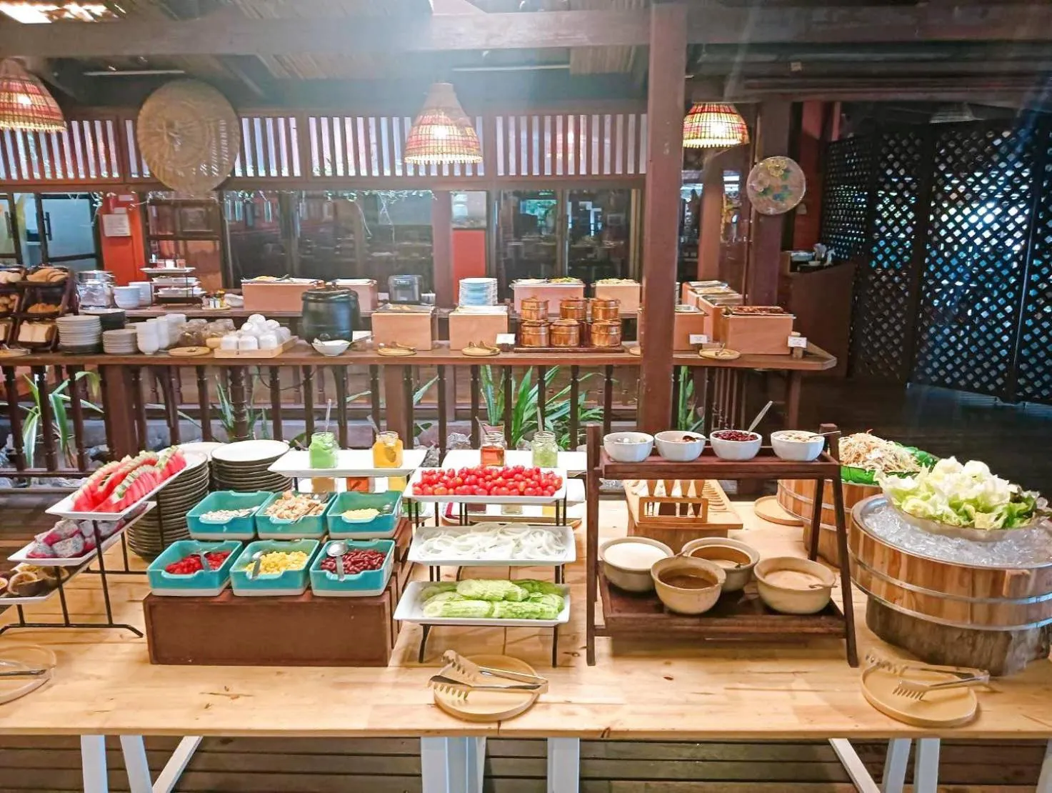 Breakfast in Birds and Bees Resort