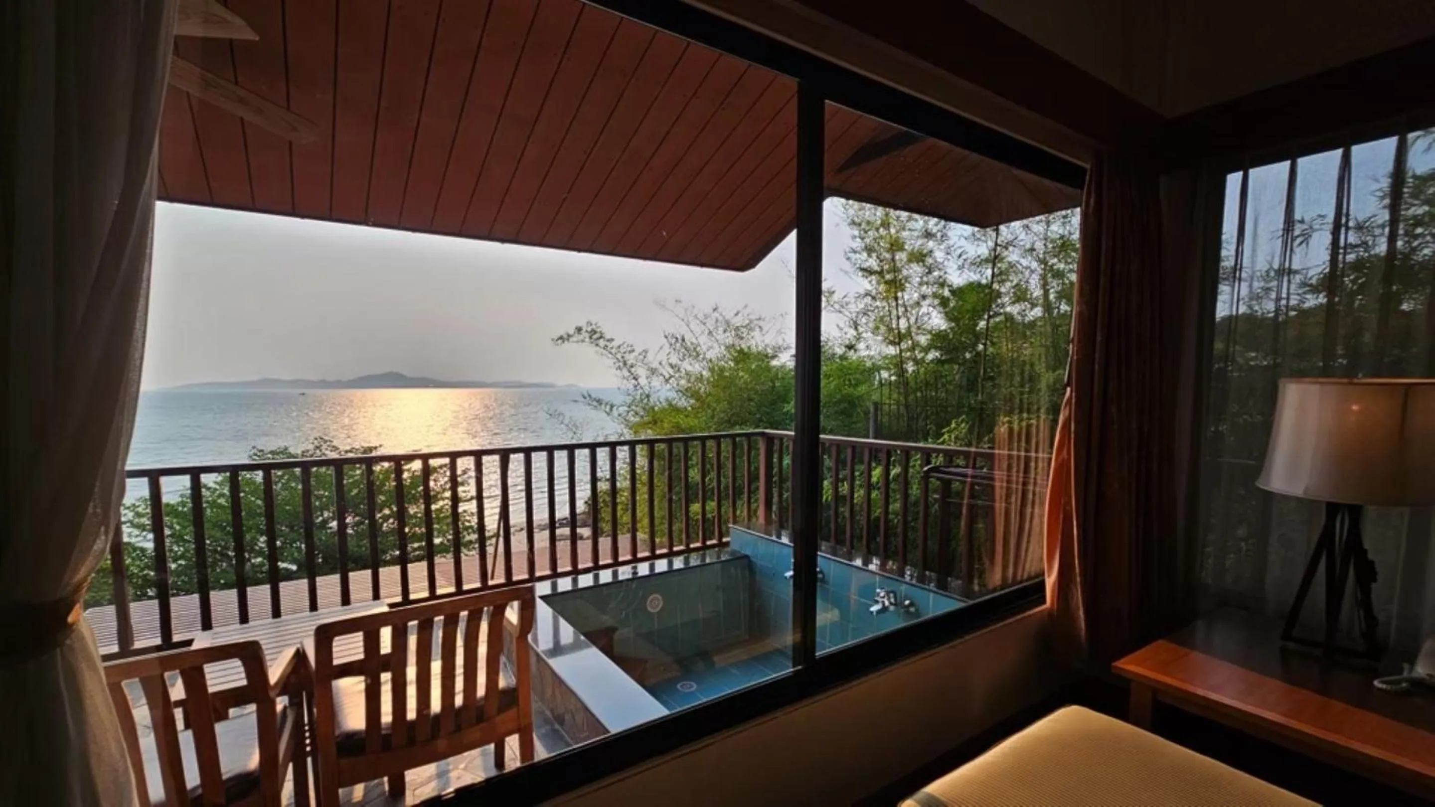 Balcony/Terrace in Birds and Bees Resort