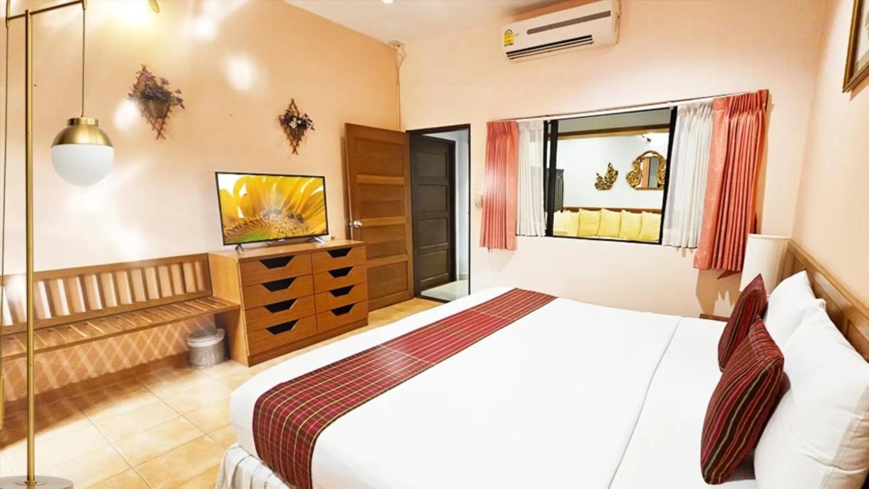 Bed in Birds and Bees Resort