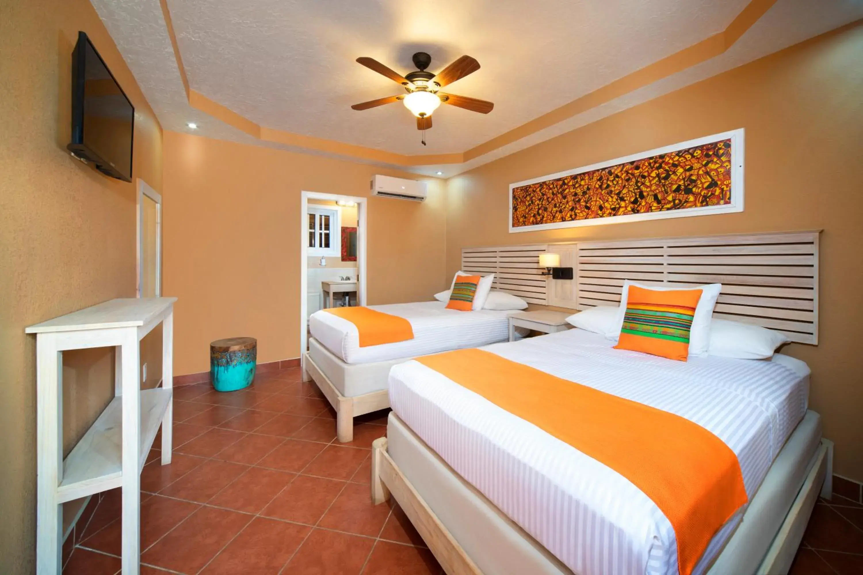 Twin Room in Mr. Tucan Hotel Twin Room in Mr. Tucan Hotel