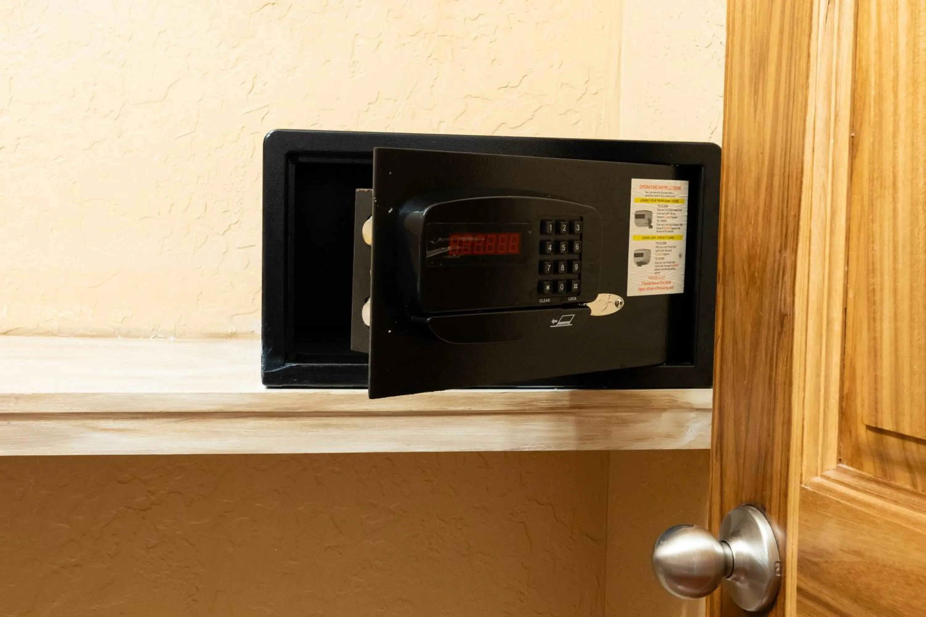 safe in Mr. Tucan Hotel