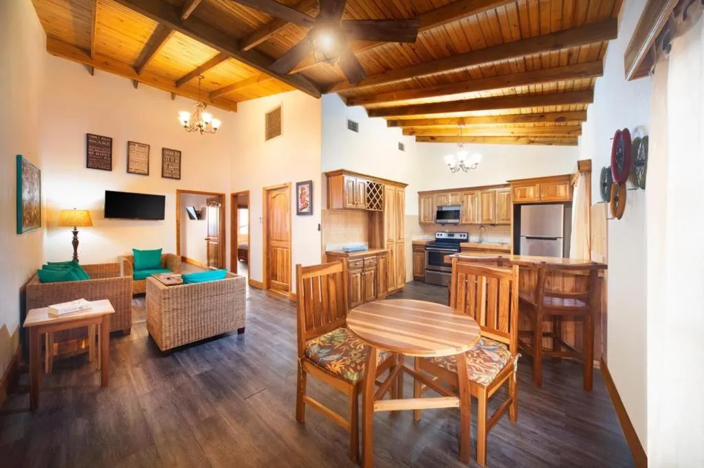 Living room in Mr. Tucan Hotel