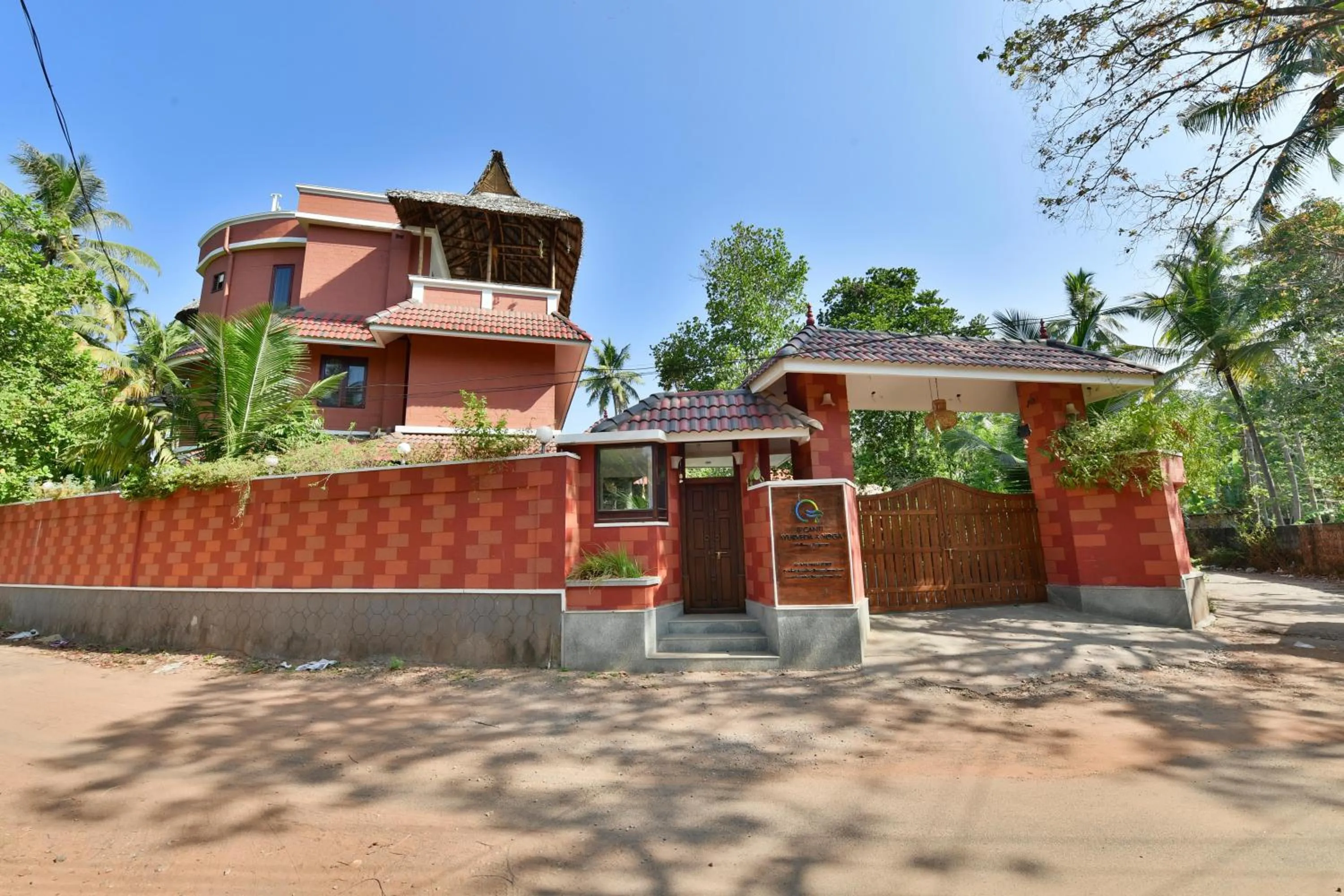 Spa and wellness centre/facilities in B'Canti Boutique Beach Resort