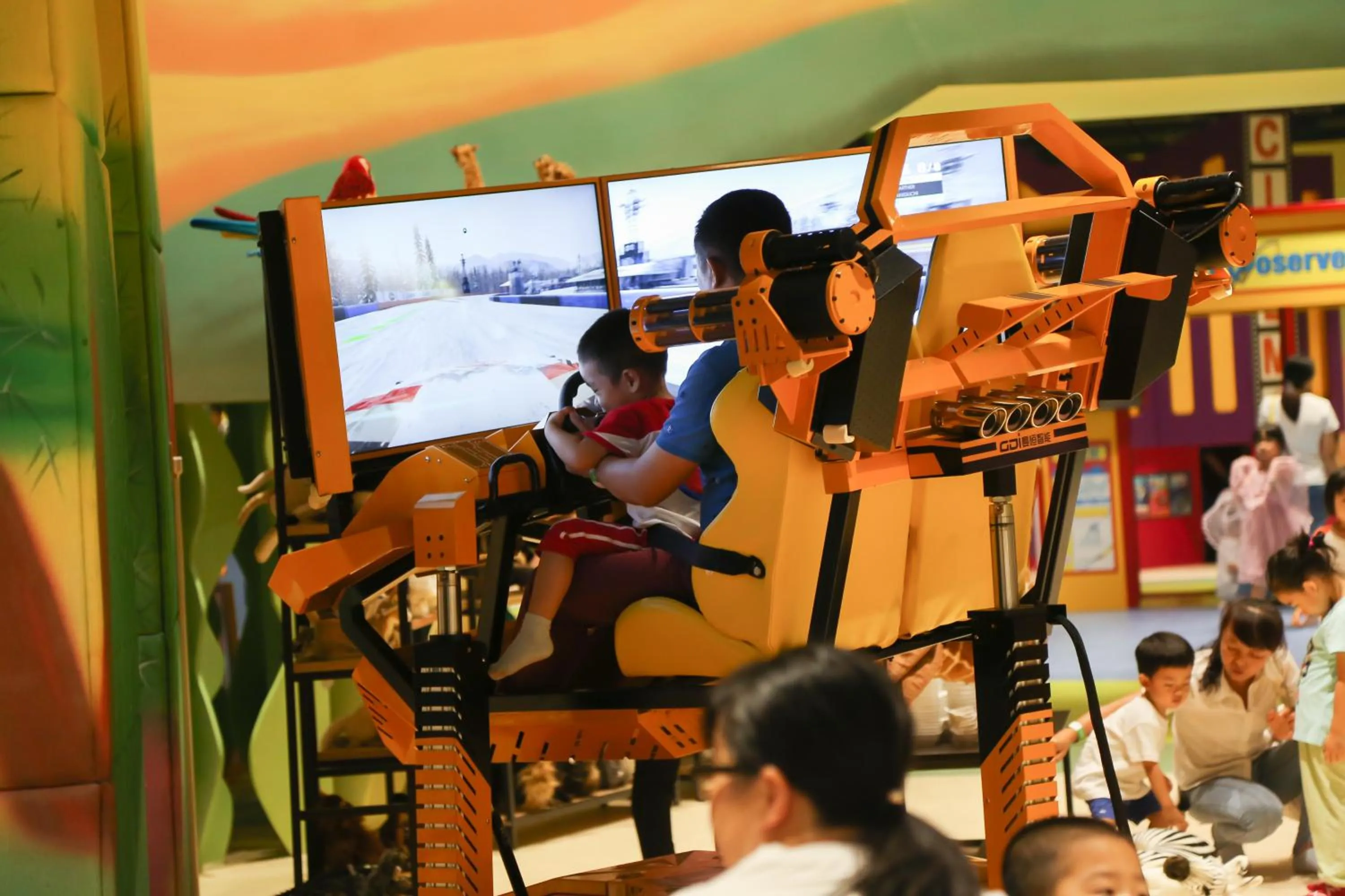 Qingdao Mangrove Tree Resort World - Red Coral Hotel