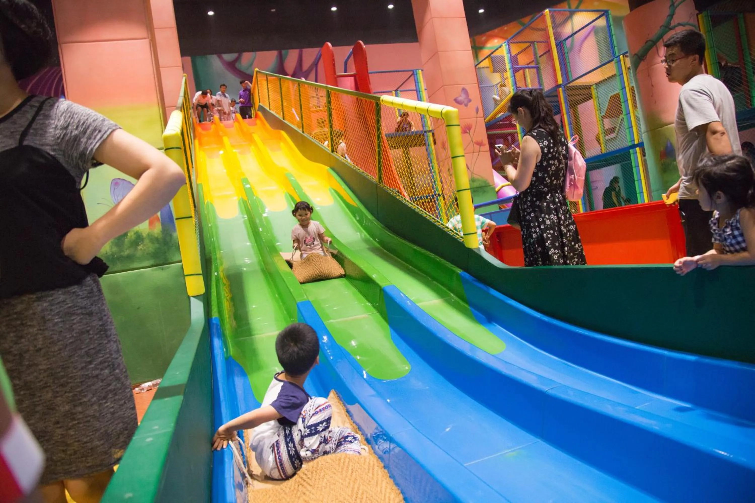 Children play ground in Qingdao Mangrove Tree Resort World - Red Coral Hotel