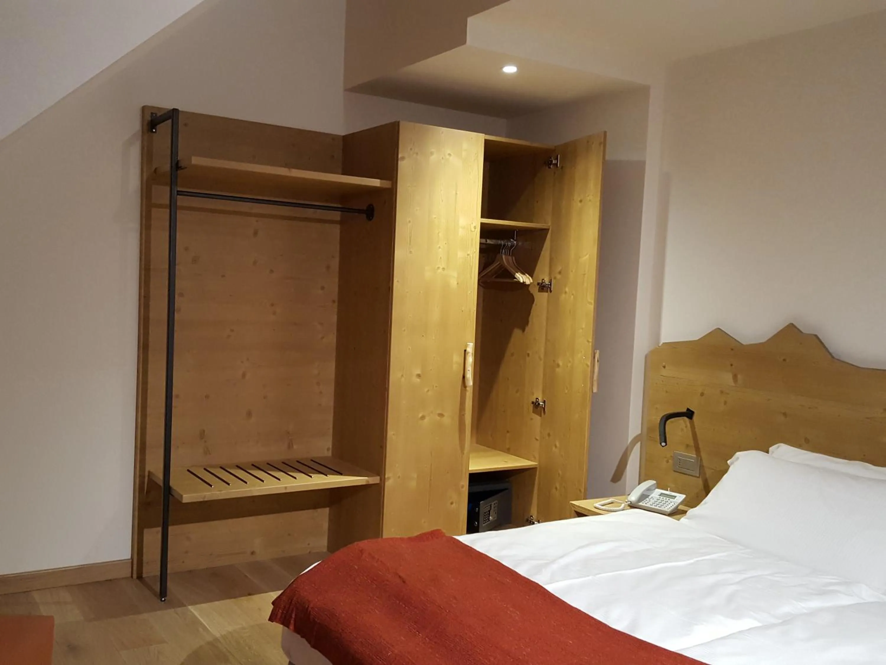 Other, Bed in Residence Langes