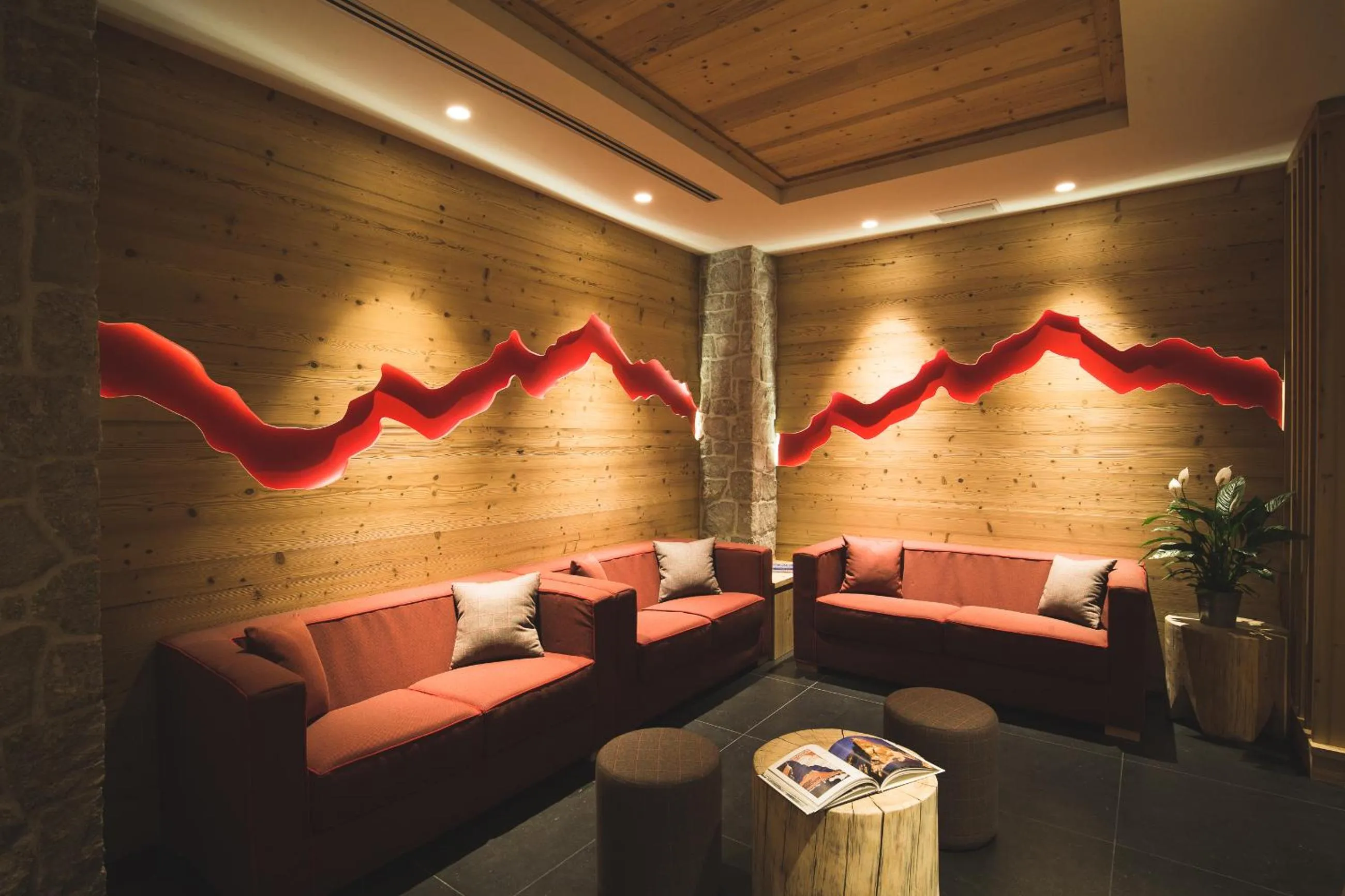 Communal lounge/ TV room in Residence Langes