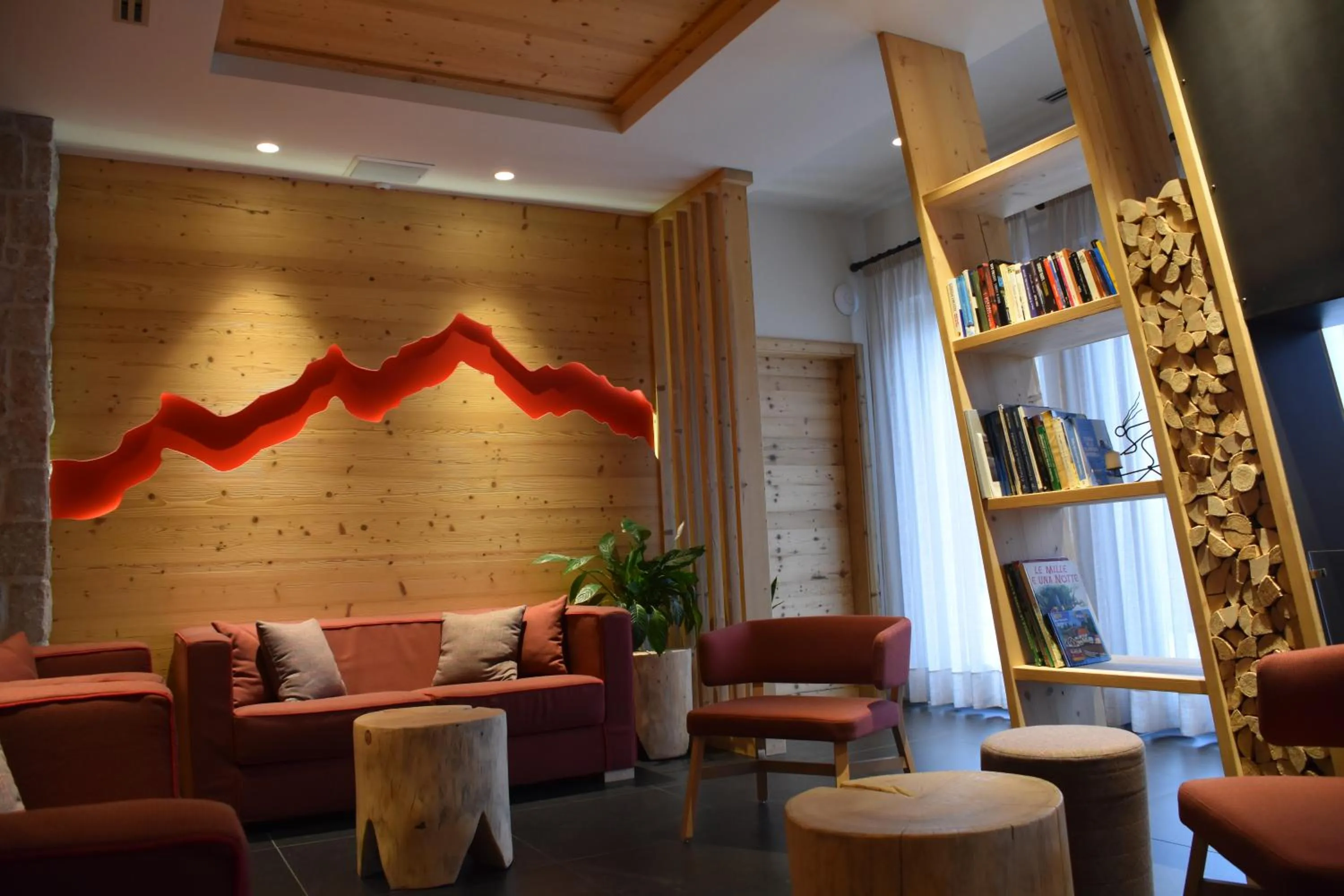 Communal lounge/ TV room in Residence Langes