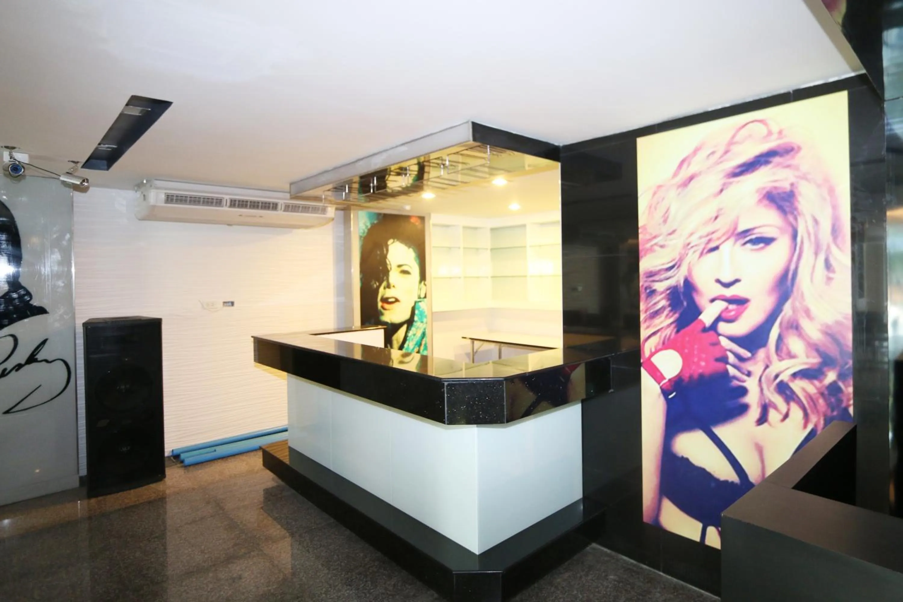 Property building in T3 Residence