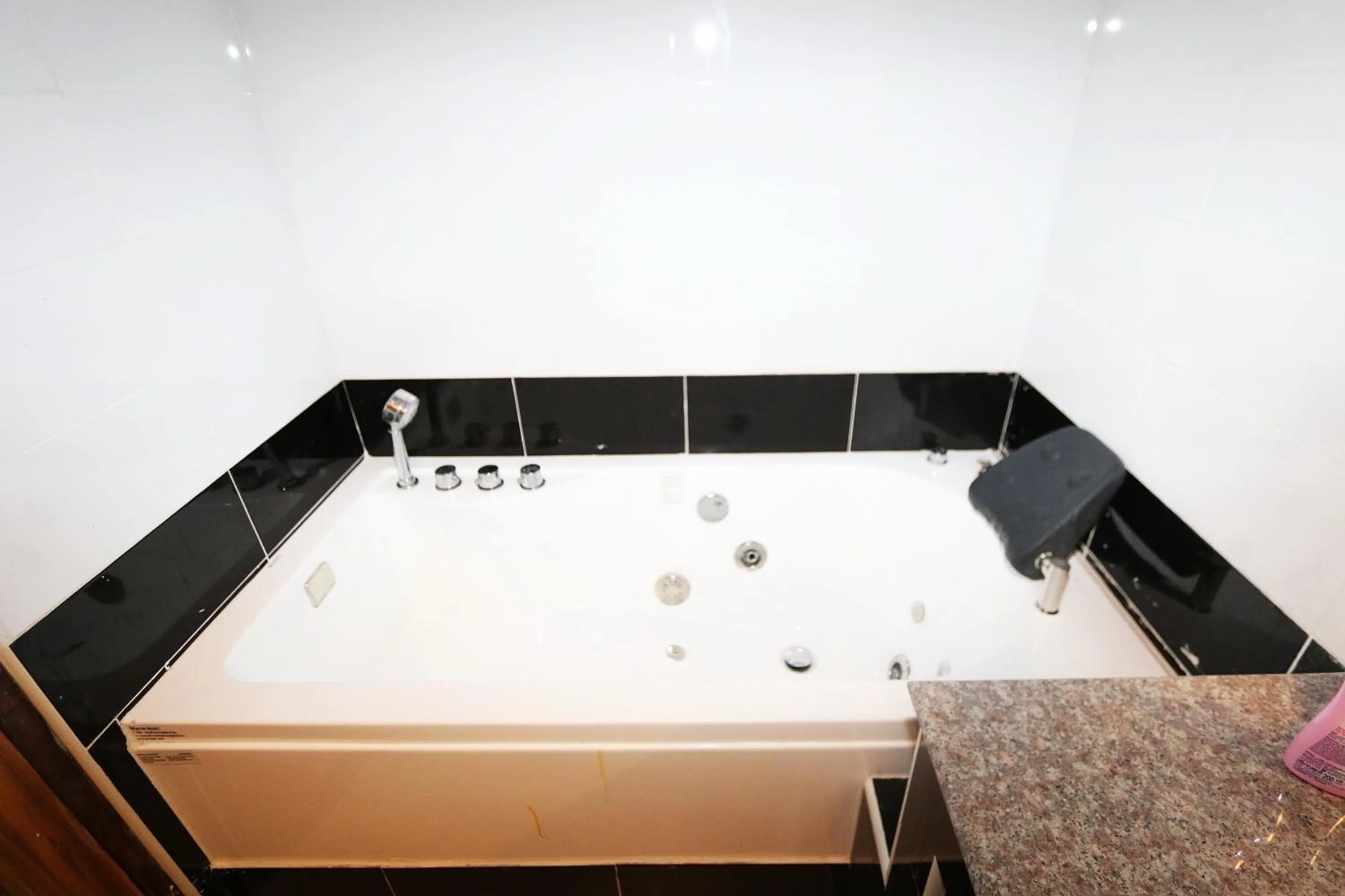 Shower in T3 Residence