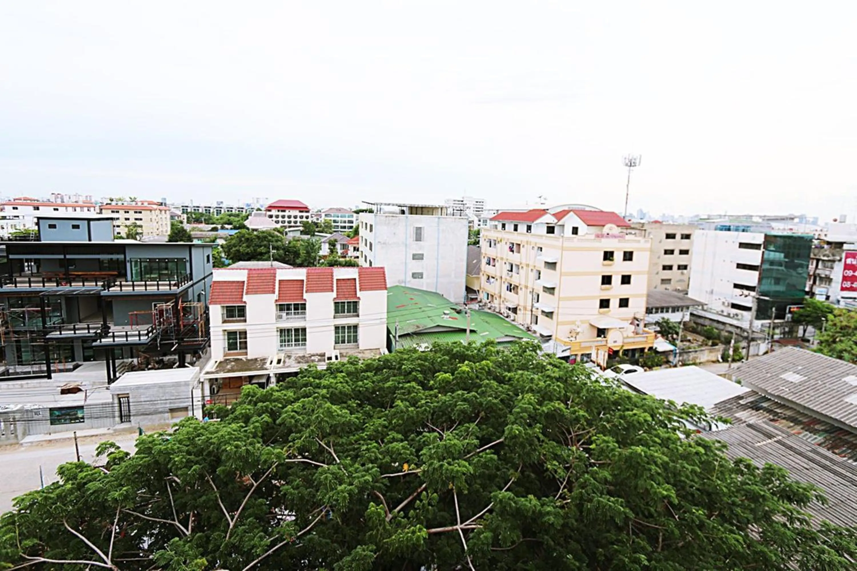 Photo of the whole room in T3 Residence