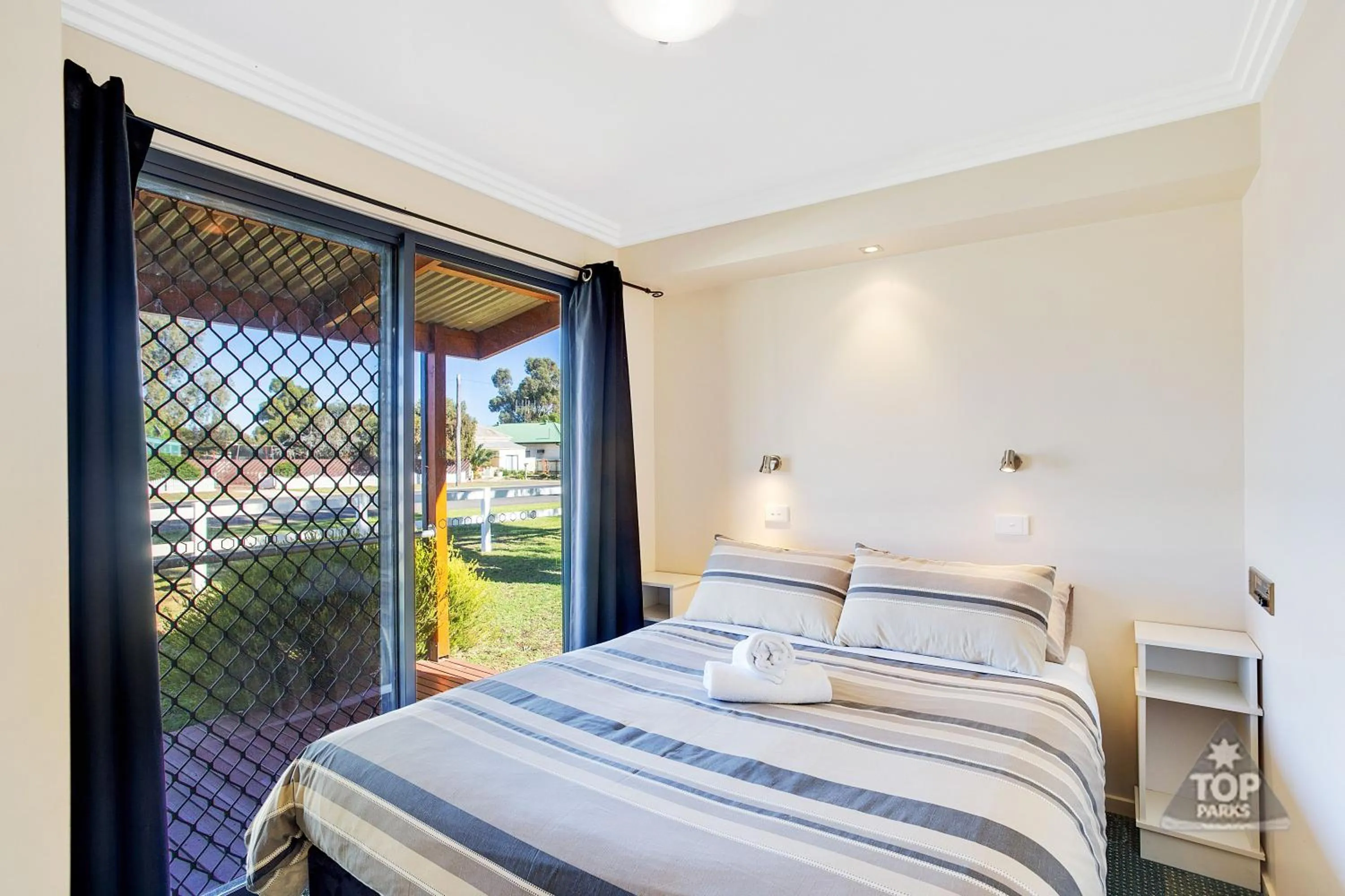 Bedroom, Bed in Boomerang Way Tourist Park