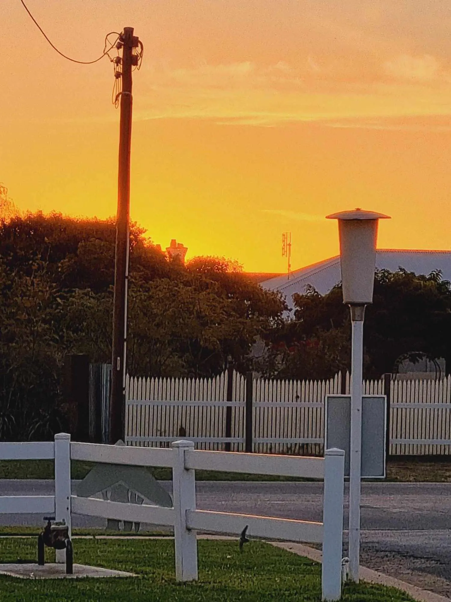 Sunset in Boomerang Way Tourist Park
